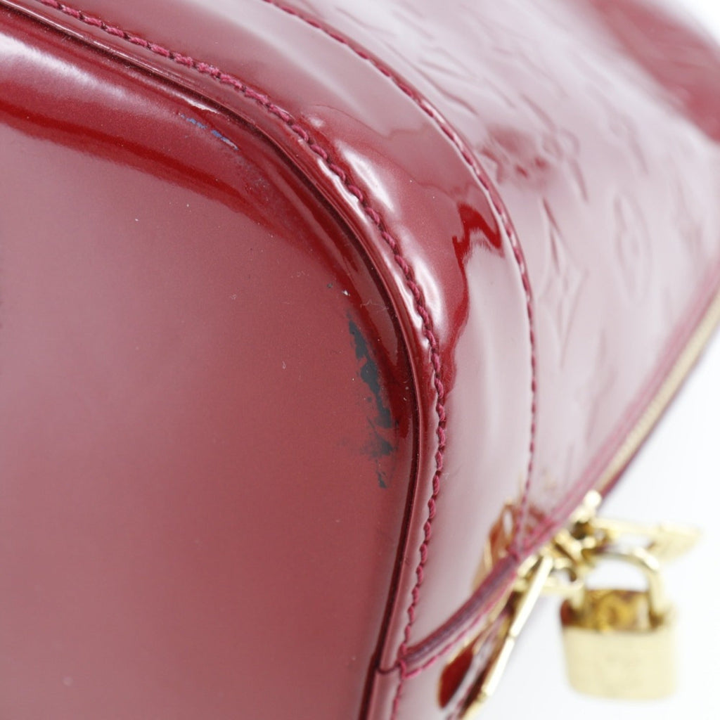 Louis Vuitton Pomme D'amour Red Color Monogram Vernis Handbag