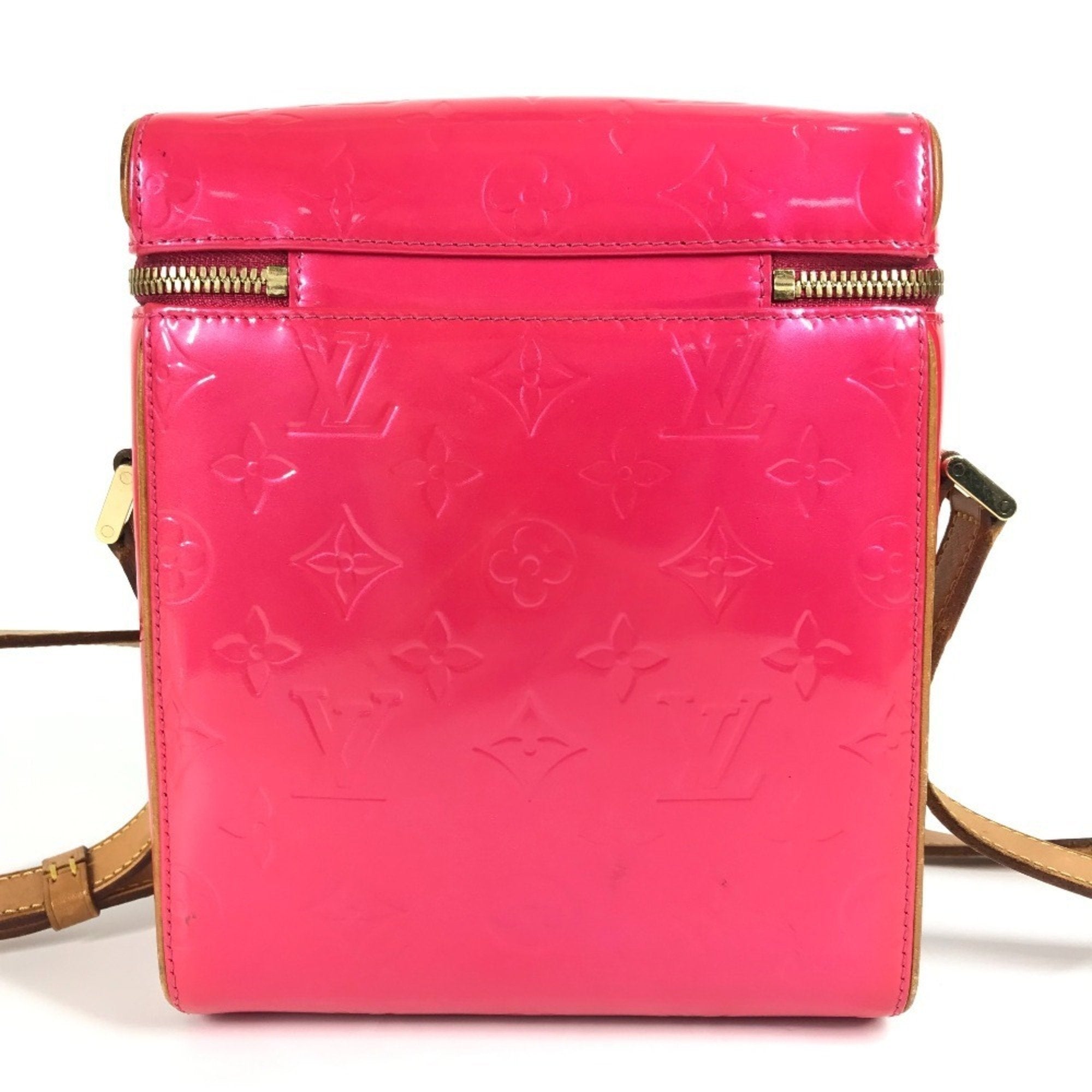 Louis Vuitton Fuchsia Pink Pink Monogram Vernis Pochette Shoulder Bag