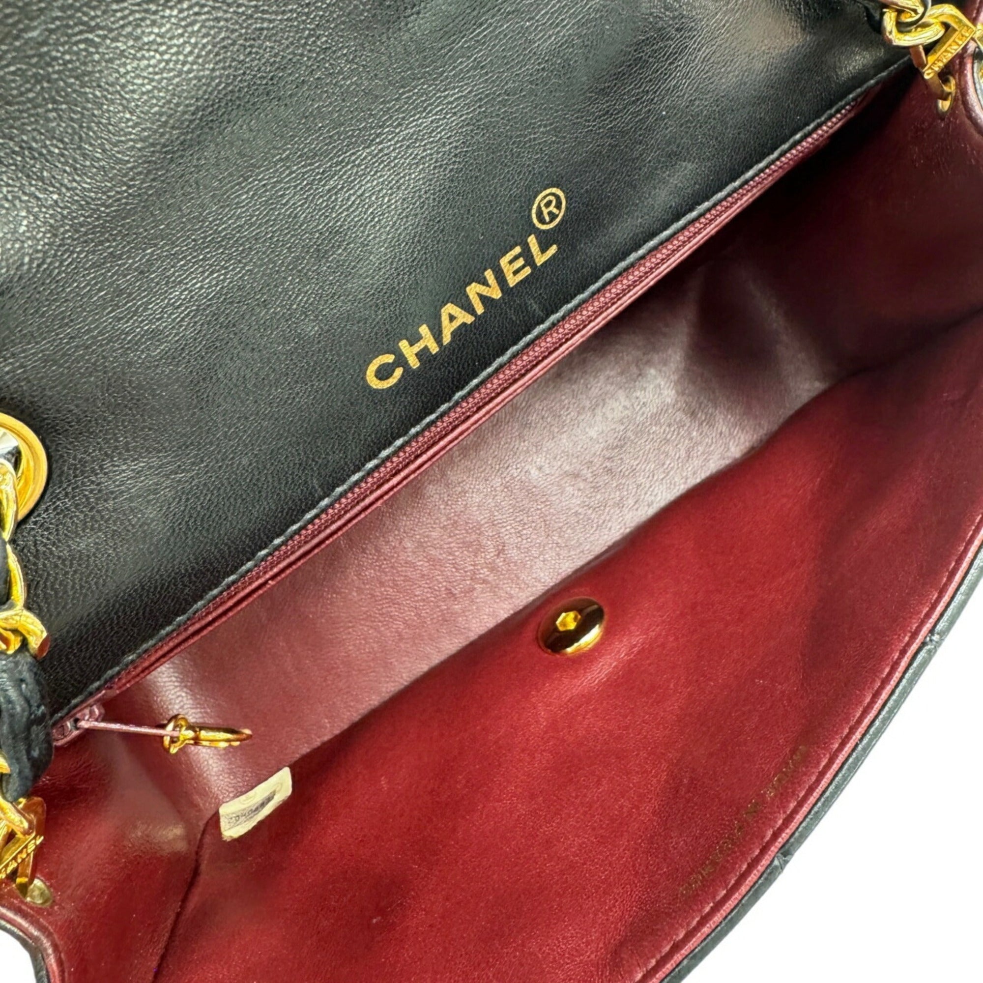Chanel Matelasse Black Leather Shoulder Bag