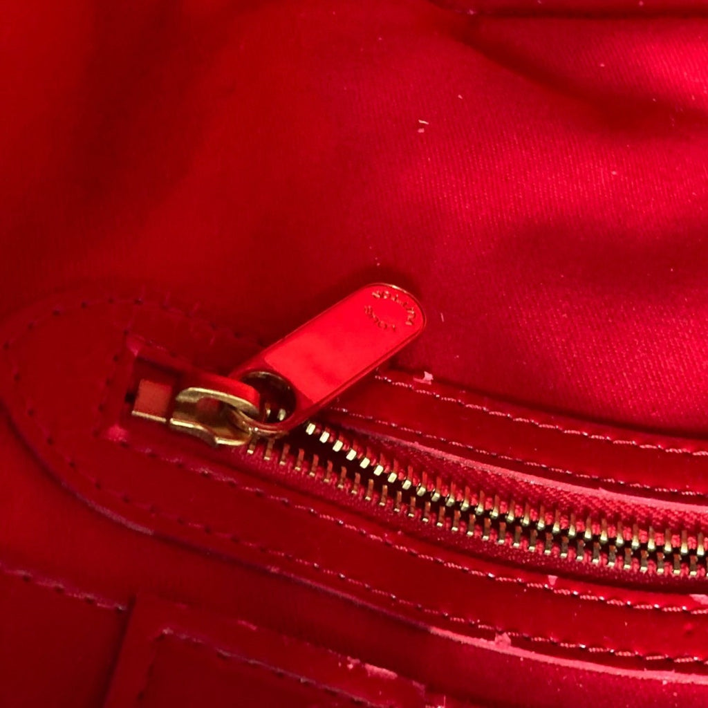 Louis Vuitton Brown Red Color Monogram Patent Leather Shoulder Bag Tote Bag