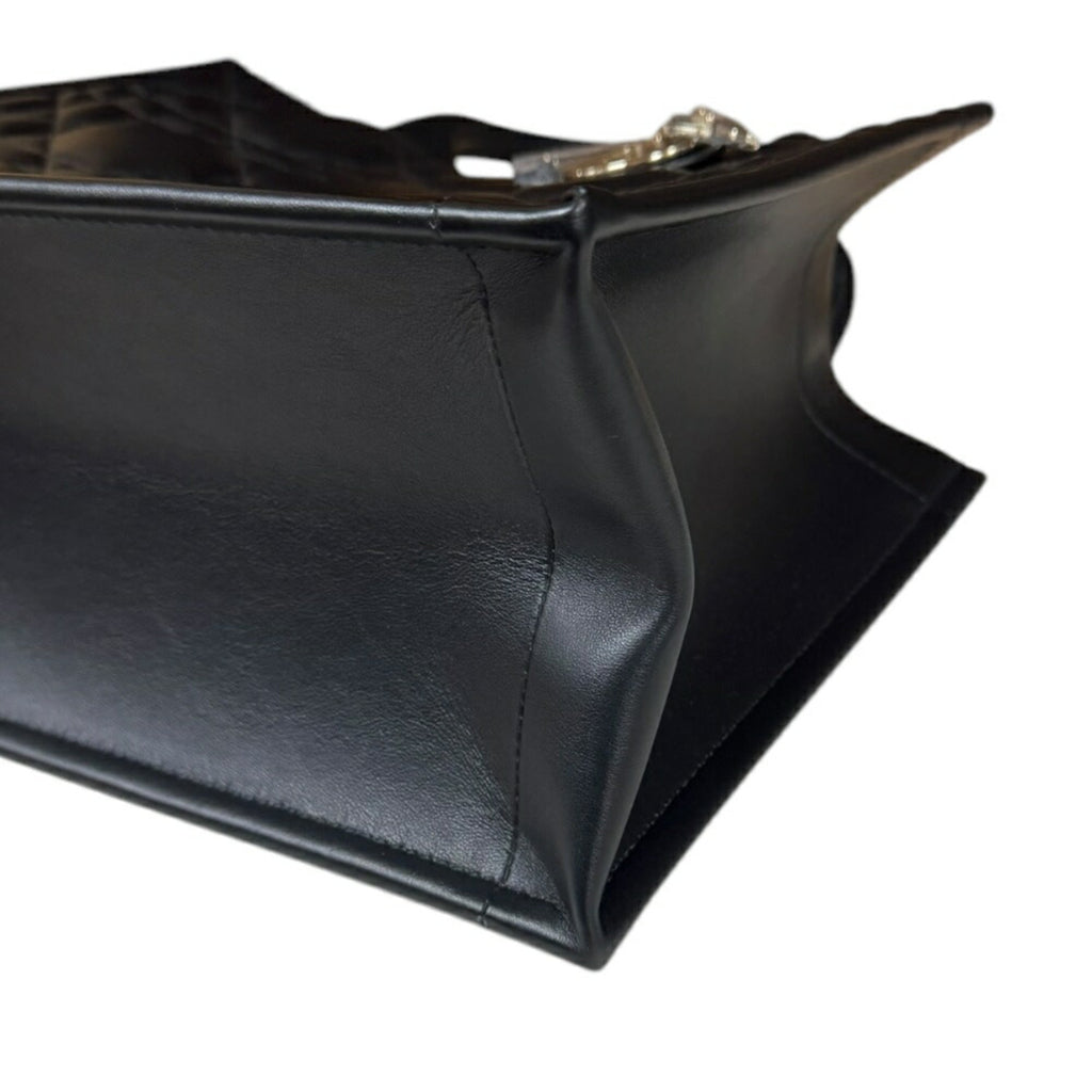 Christian Dior Black Leather Shoulder Bag (Pre-Owned)