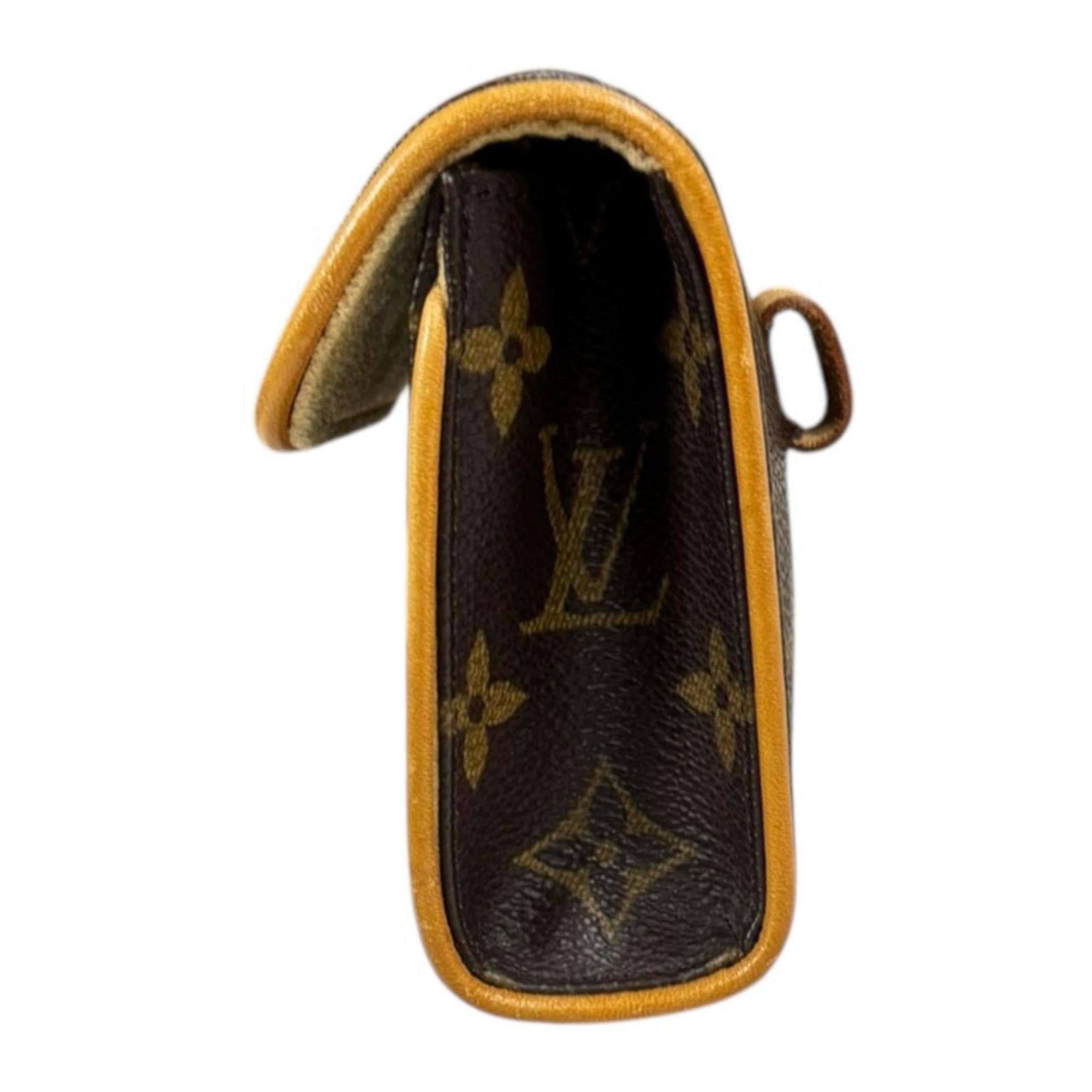 Louis Vuitton Brown Monogram Canvas Fanny Pack Pochette