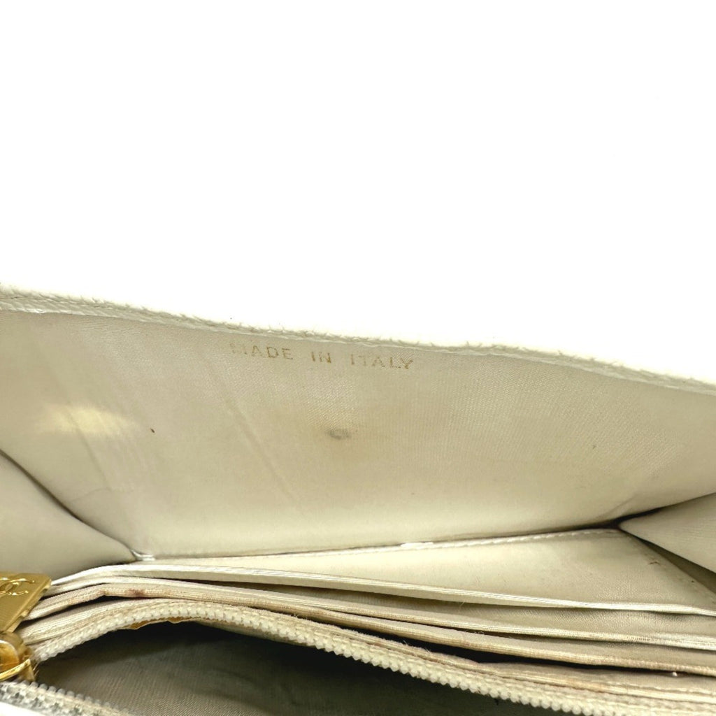 Chanel White Grained Calfskin Wallet (Bi-Fold)
