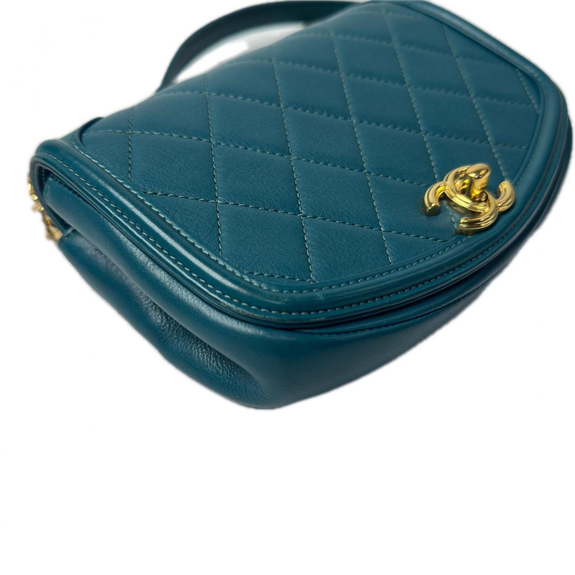 Chanel Green Leather Shoulder Bag