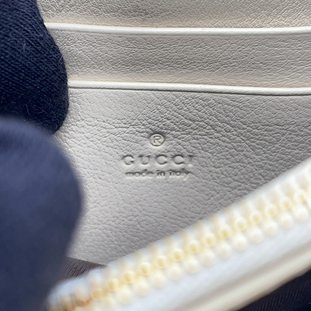 Gucci Off-White White Leather Chain/Shoulder Wallet (Pre-Owned)
