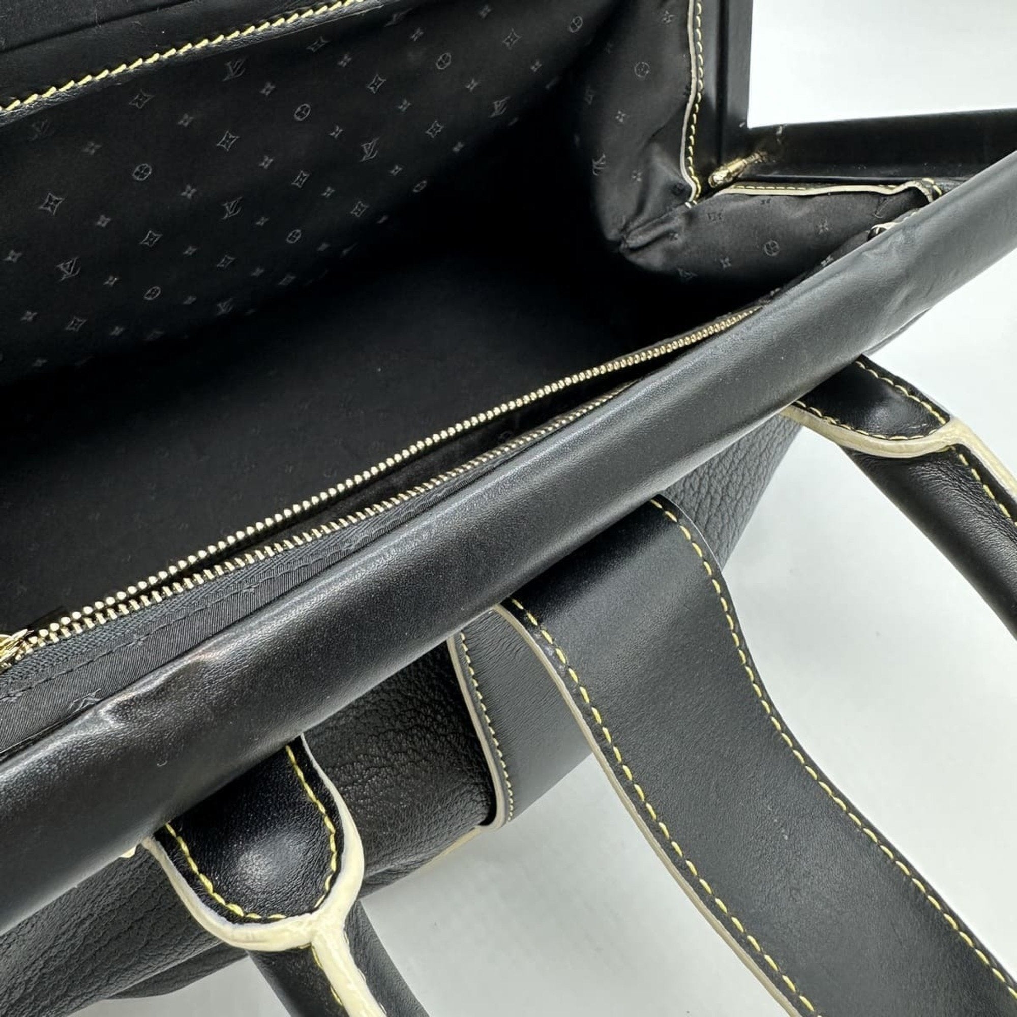 Louis Vuitton Black Suhali Leather Handbag