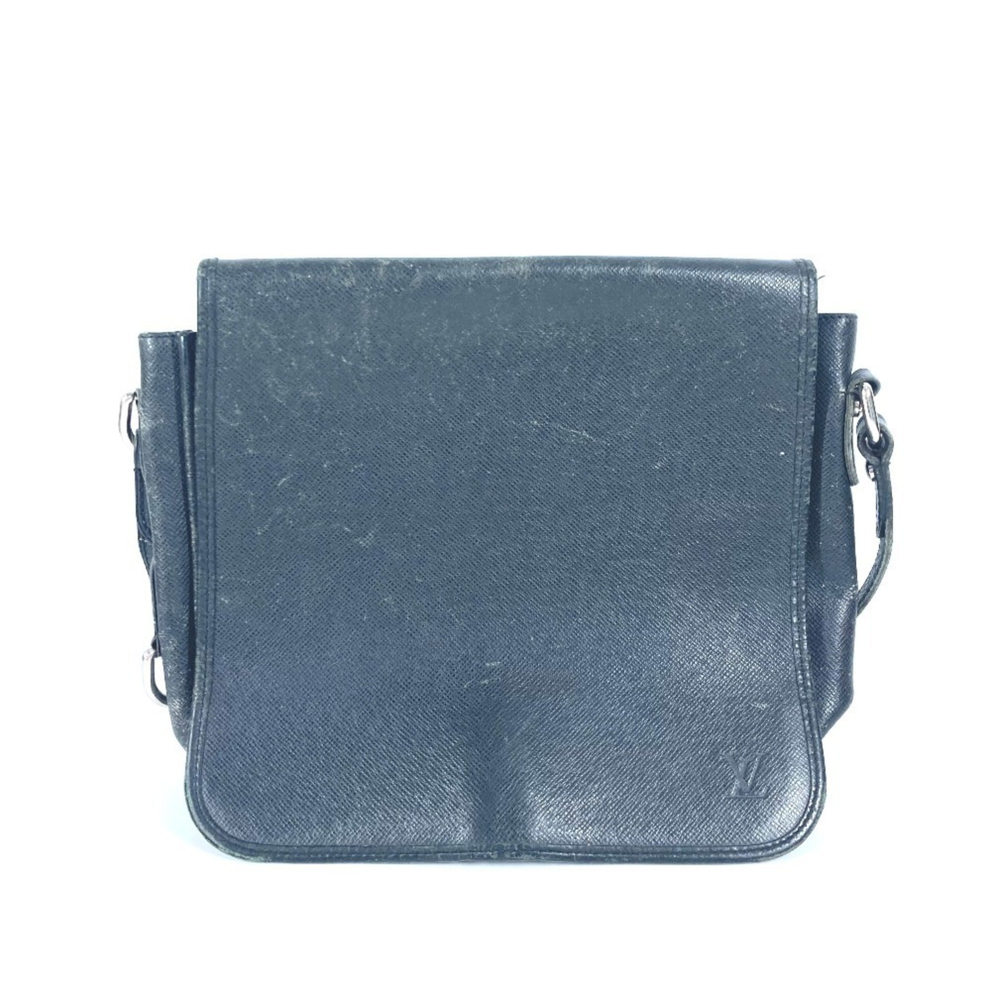Louis Vuitton Ardoise Black Taiga Leather Shoulder Bag