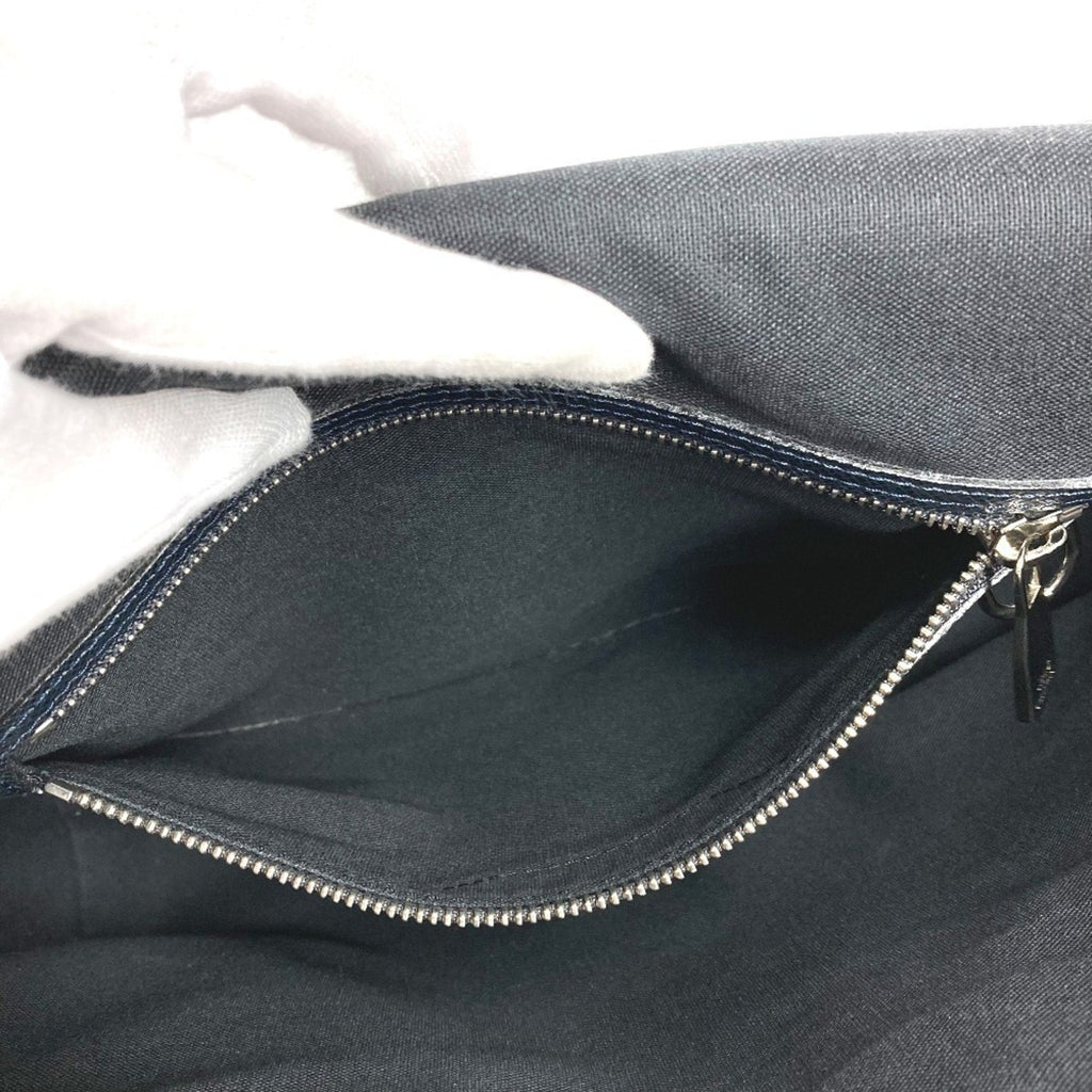 Louis Vuitton Boreal Galle Navy Taiga Leather Messenger Bag Shoulder Bag