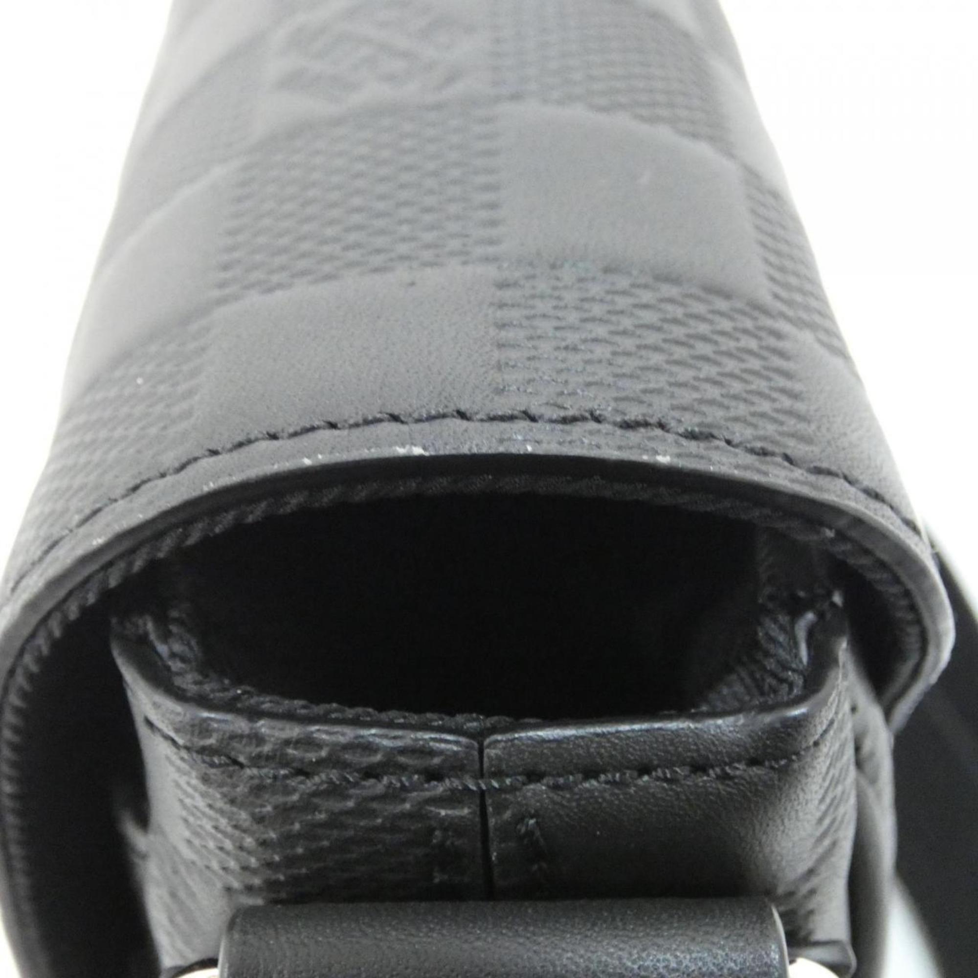 Louis Vuitton Black Leather Shoulder Bag