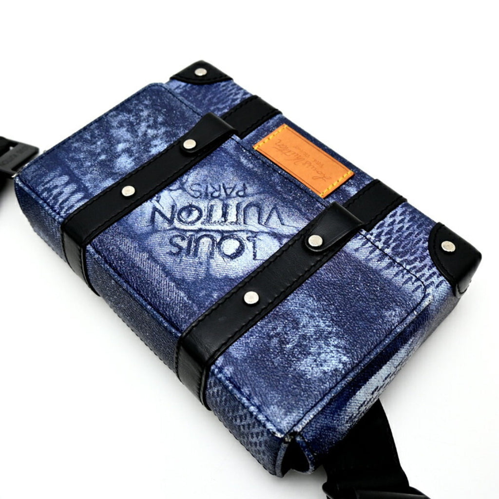 Louis Vuitton Damier Blue Damier Canvas Galle Pvc Fanny Pack