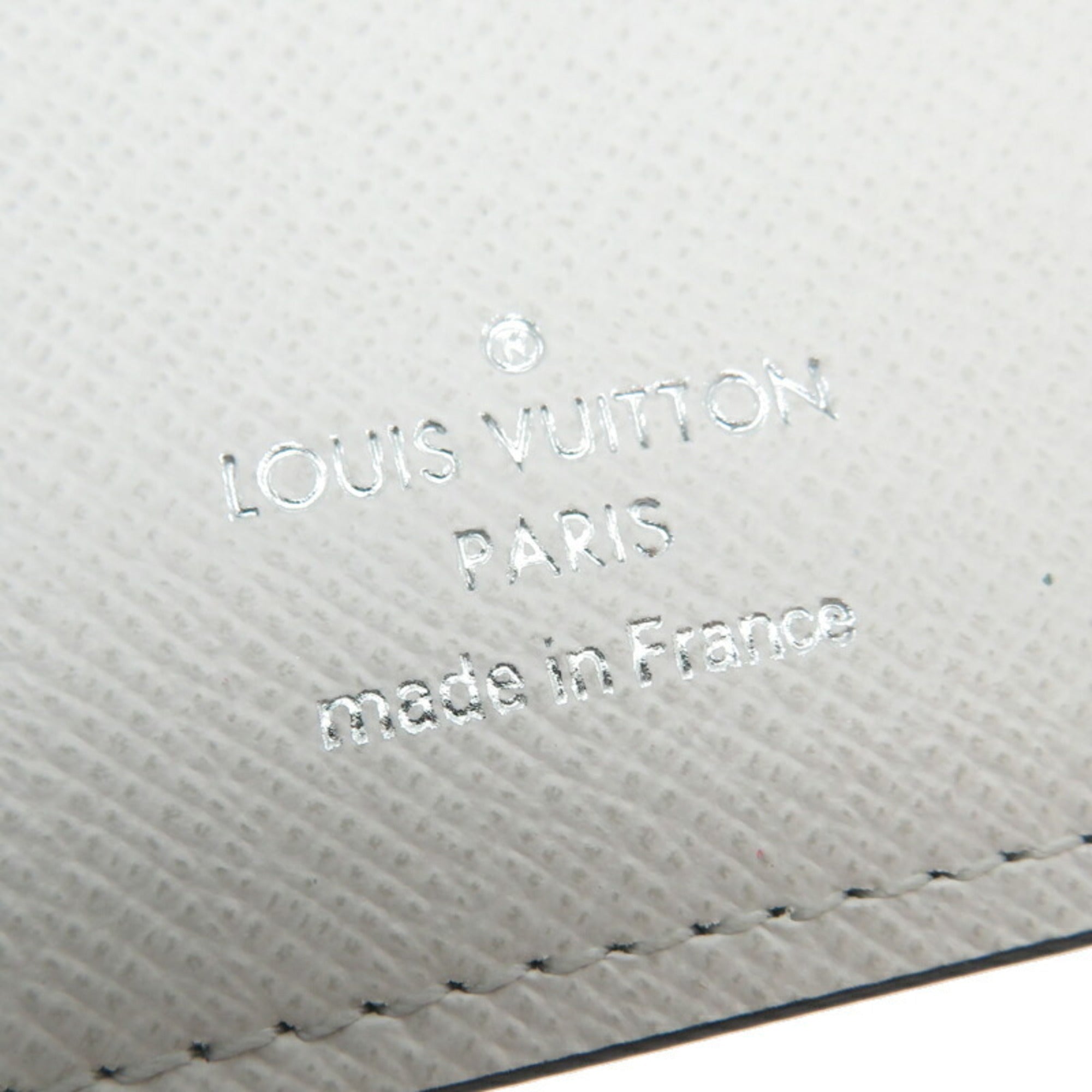 Louis Vuitton White Taigarama Long Wallet