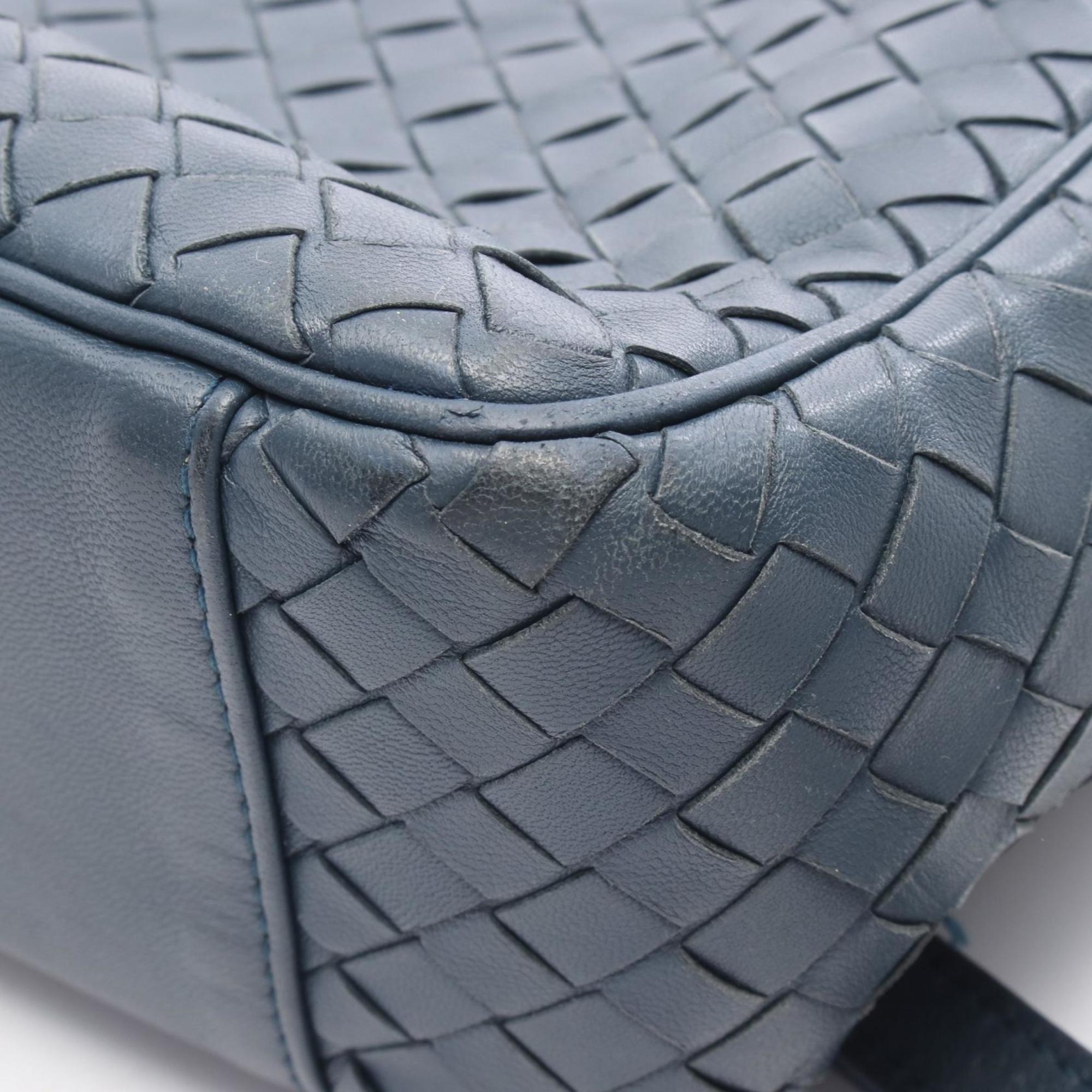 Bottega Veneta Navy Leather Handbag
