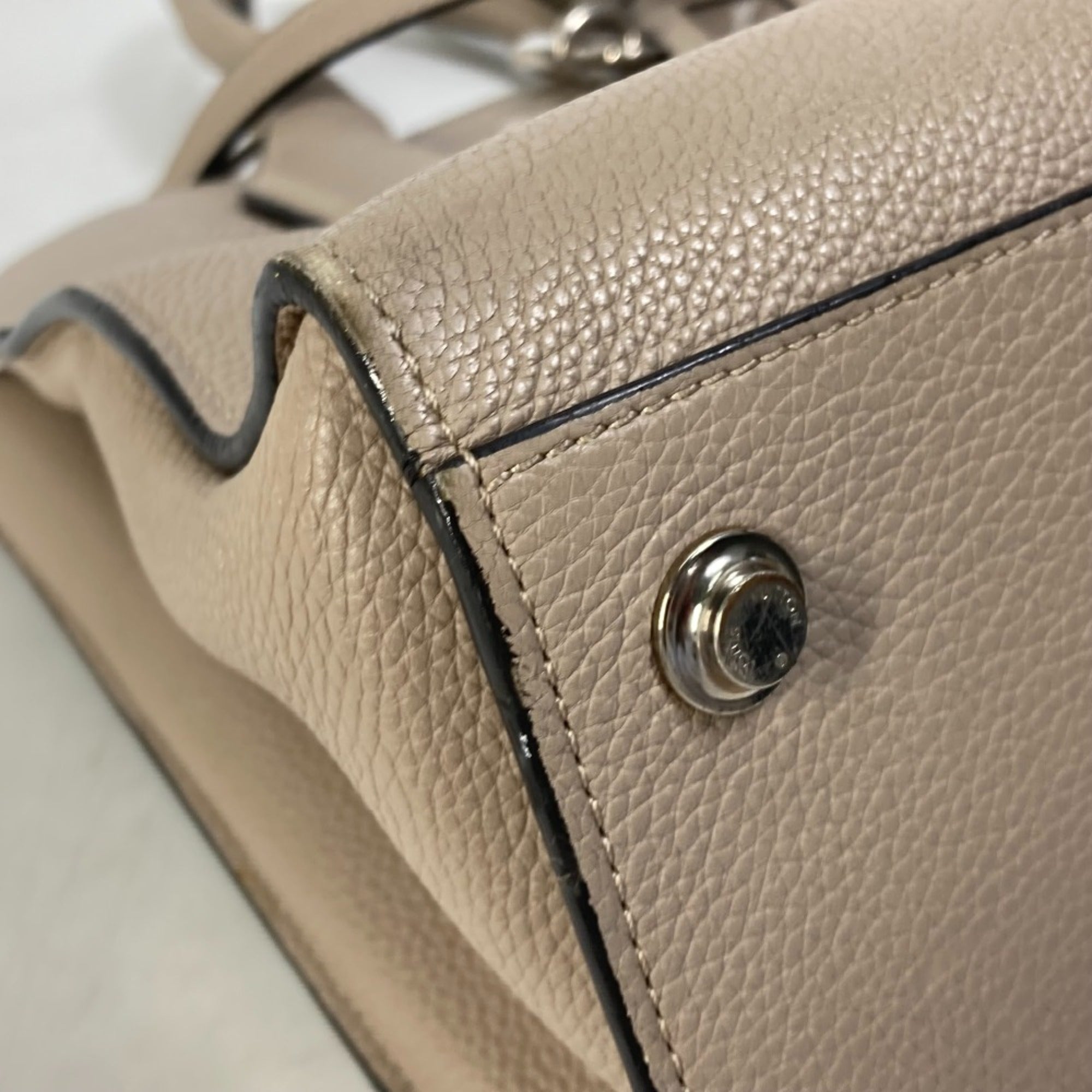 Louis Vuitton Gray Leather Handbag