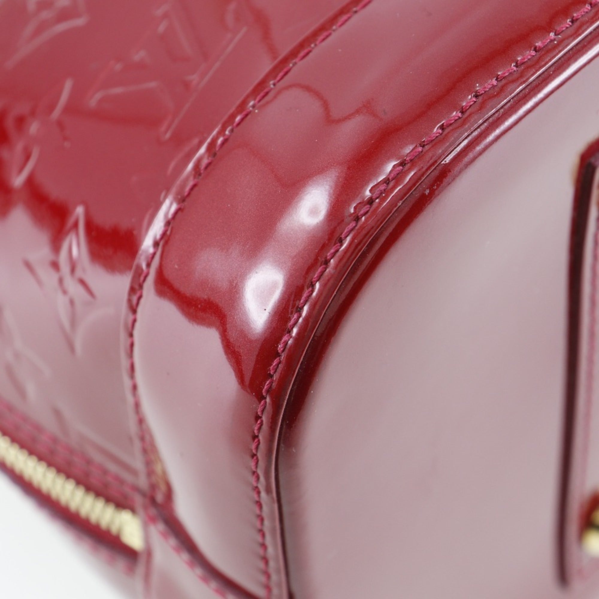 Louis Vuitton Pomme D'amour Red Color Monogram Vernis Handbag