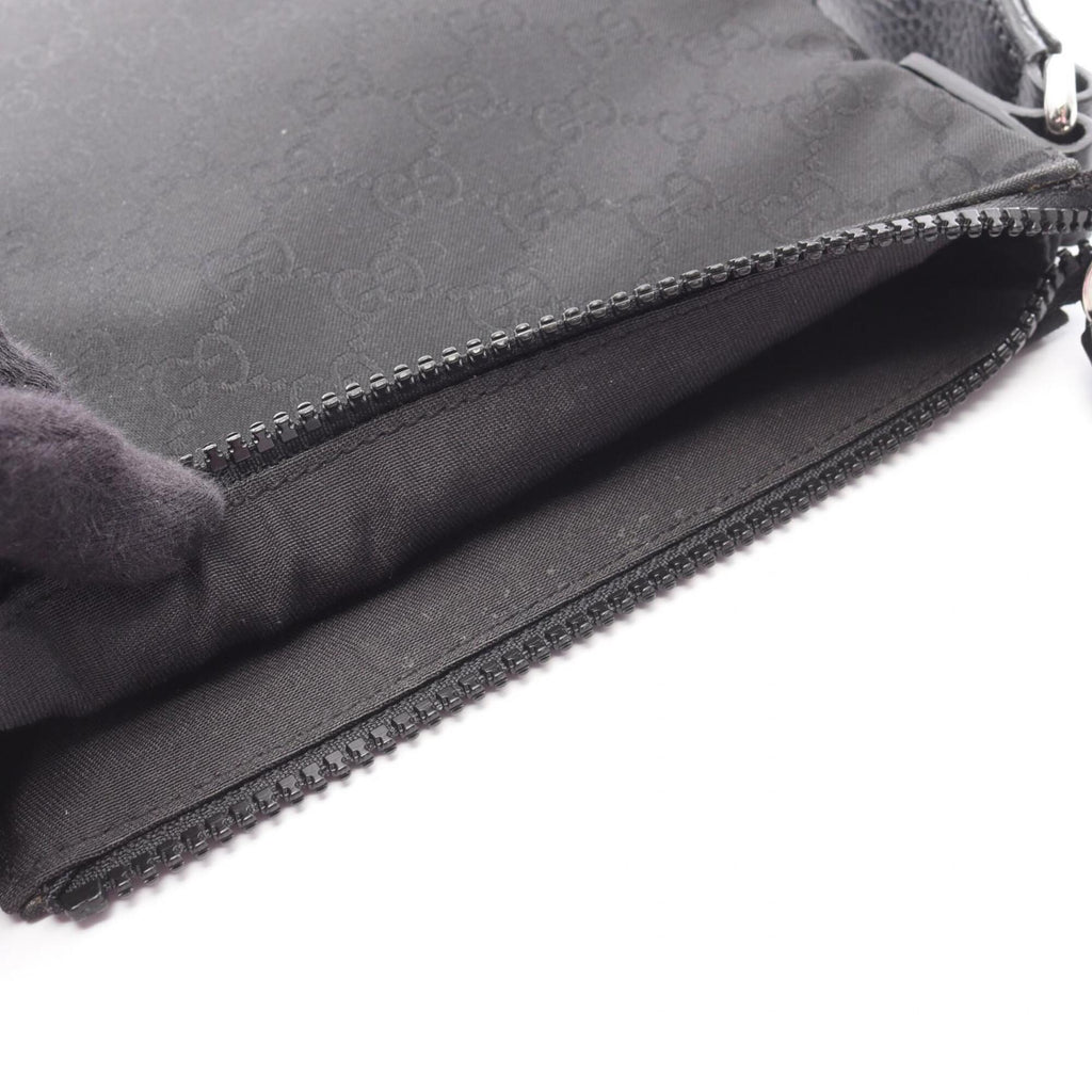 Gucci Black Nylon Leather Shoulder Bag (Pre-Owned)