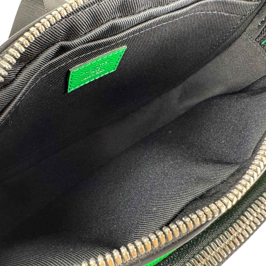 Louis Vuitton Vert Taigarama Shoulder Bag