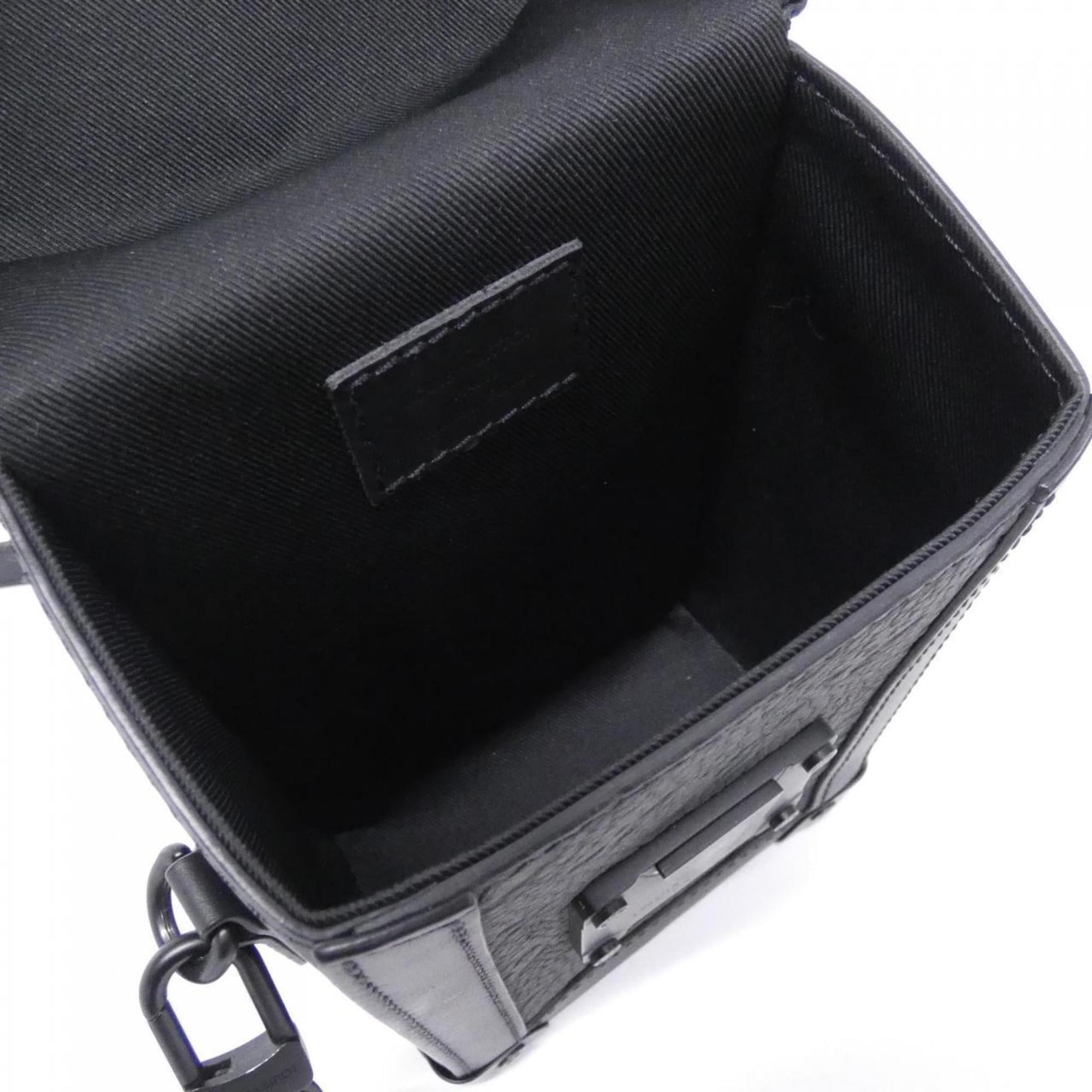 Louis Vuitton Black Leather Shoulder Bag