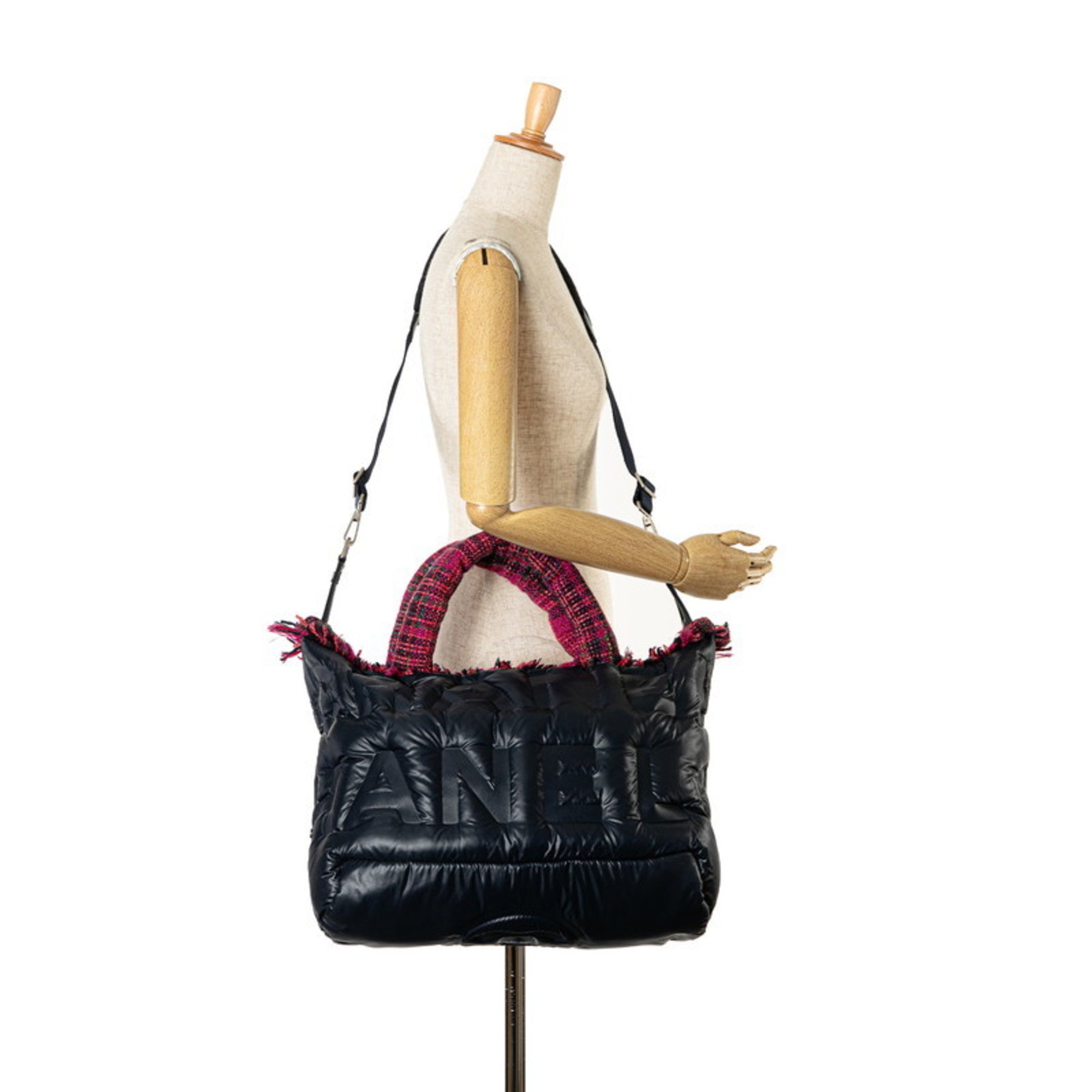 Chanel Navy Pink Nylon Wool Handbag Shoulder Bag