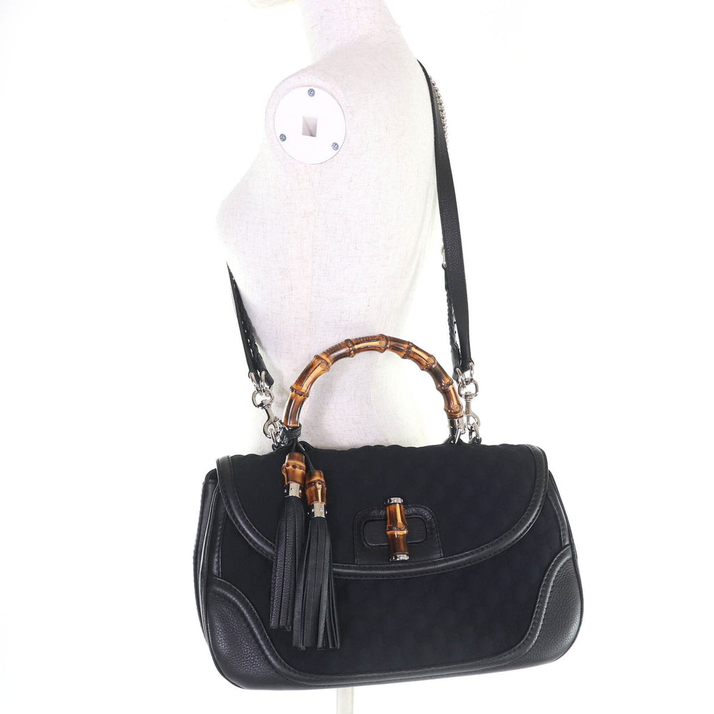 Gucci Black Leather Handbag Shoulder Bag (Pre-Owned)