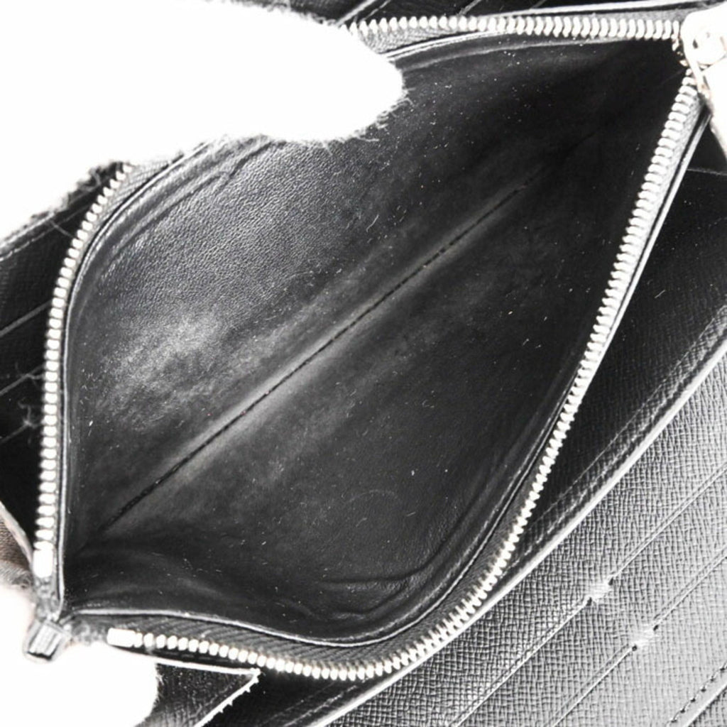 Louis Vuitton Black Taiga Leather Wallet (Tri-Fold)