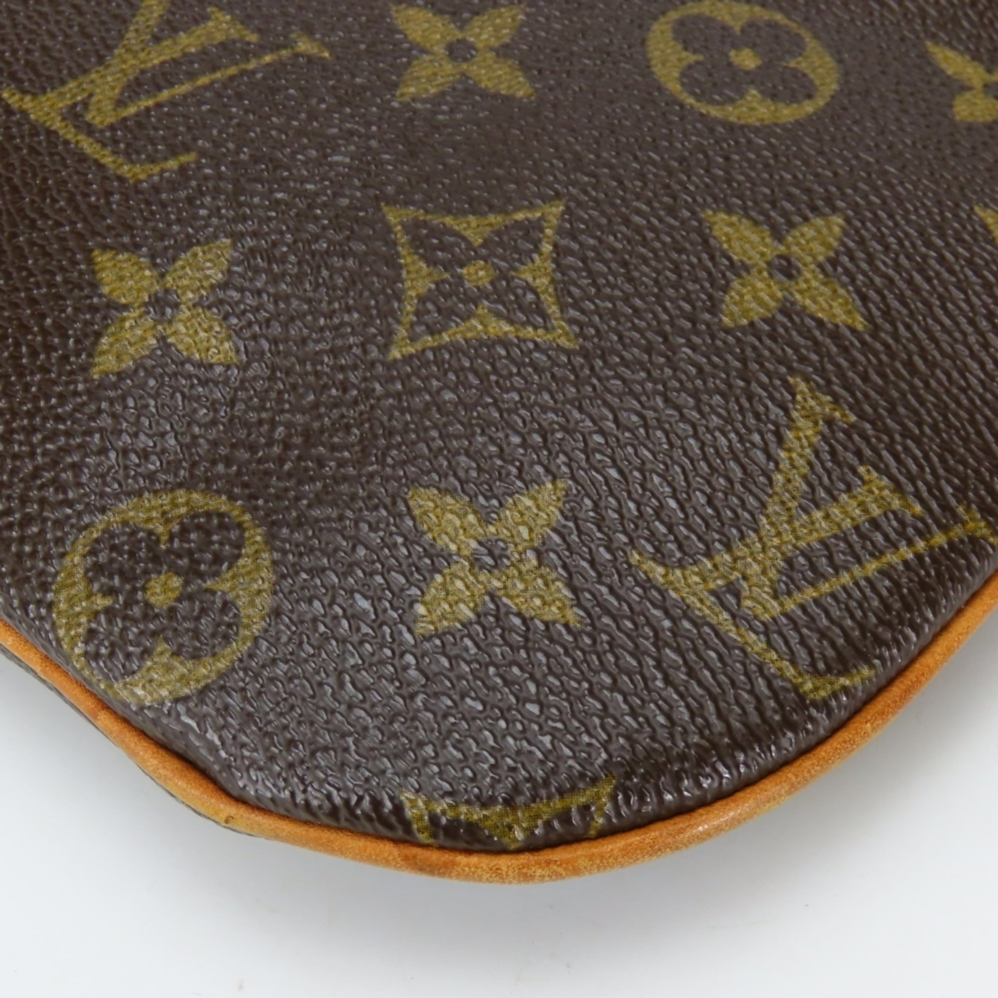 Louis Vuitton Brown Monogram Monogram Shoulder Bag