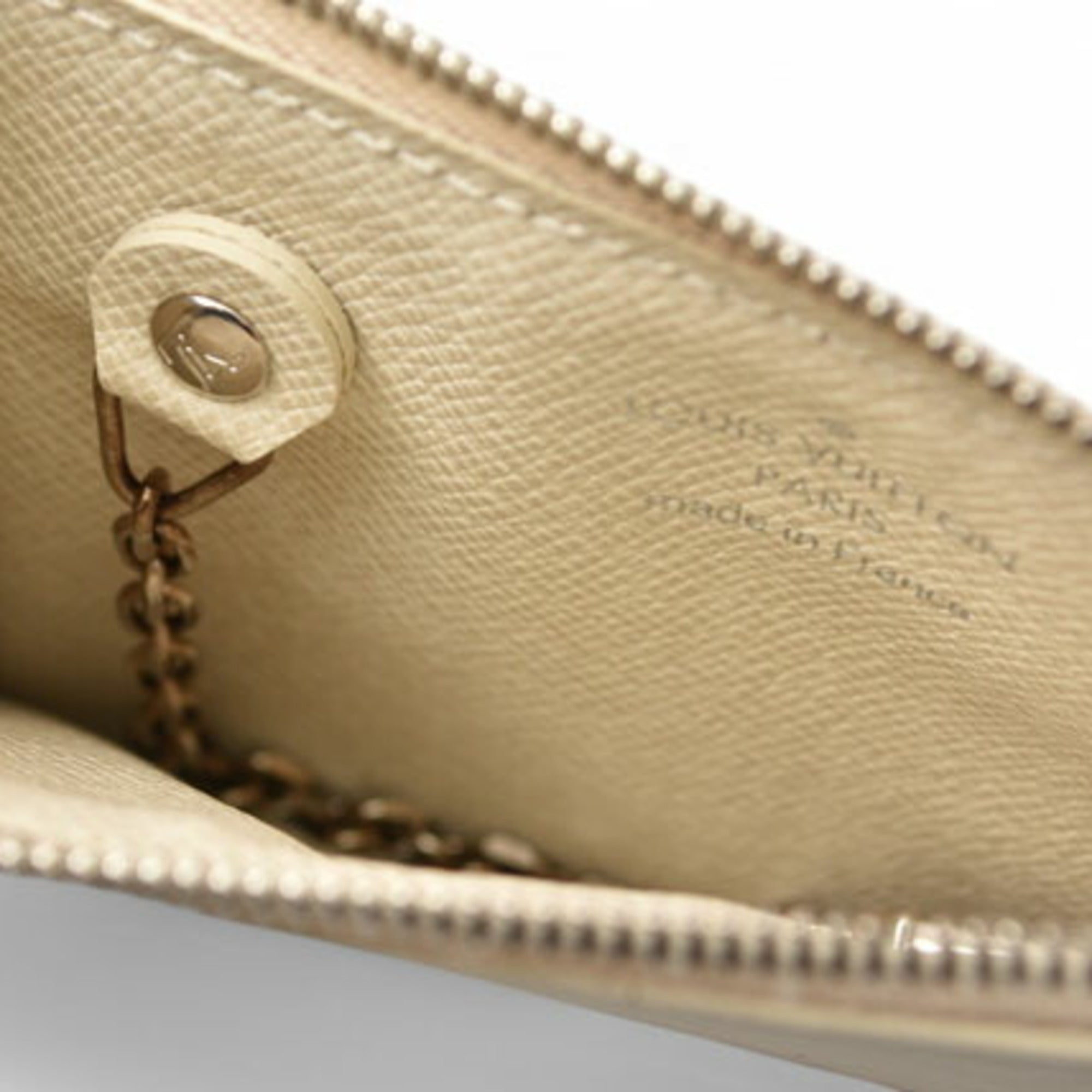 Louis Vuitton Lv Off White Off-White Leather Coin Purse/Coin Case