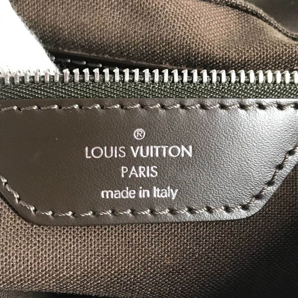 Louis Vuitton Brown Grizzly Taiga Leather Messenger Bag Shoulder Bag