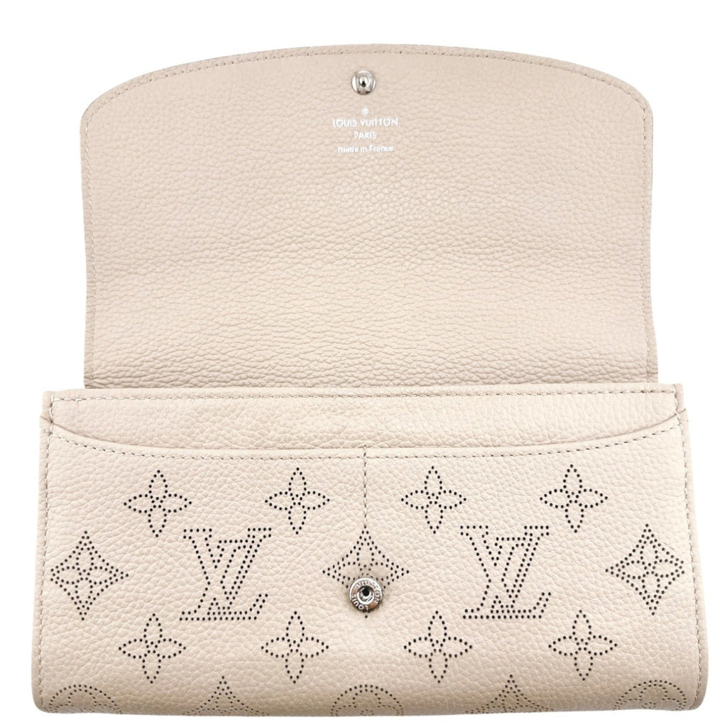 Louis Vuitton Beige Galle Monogram Mahina Leather Long Wallet (Tri-Fold)