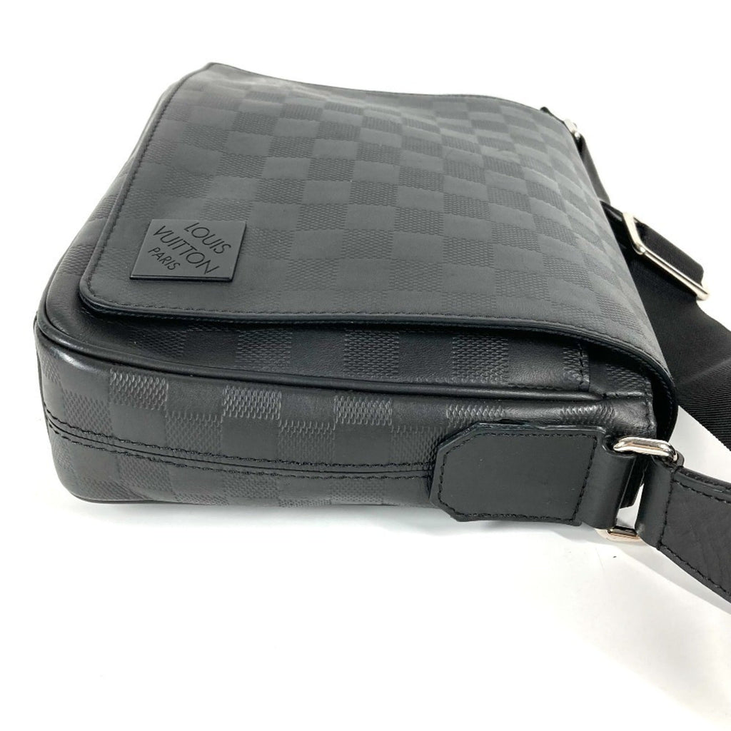 Louis Vuitton Black Noir Damier Infini Messenger Bag Shoulder Bag