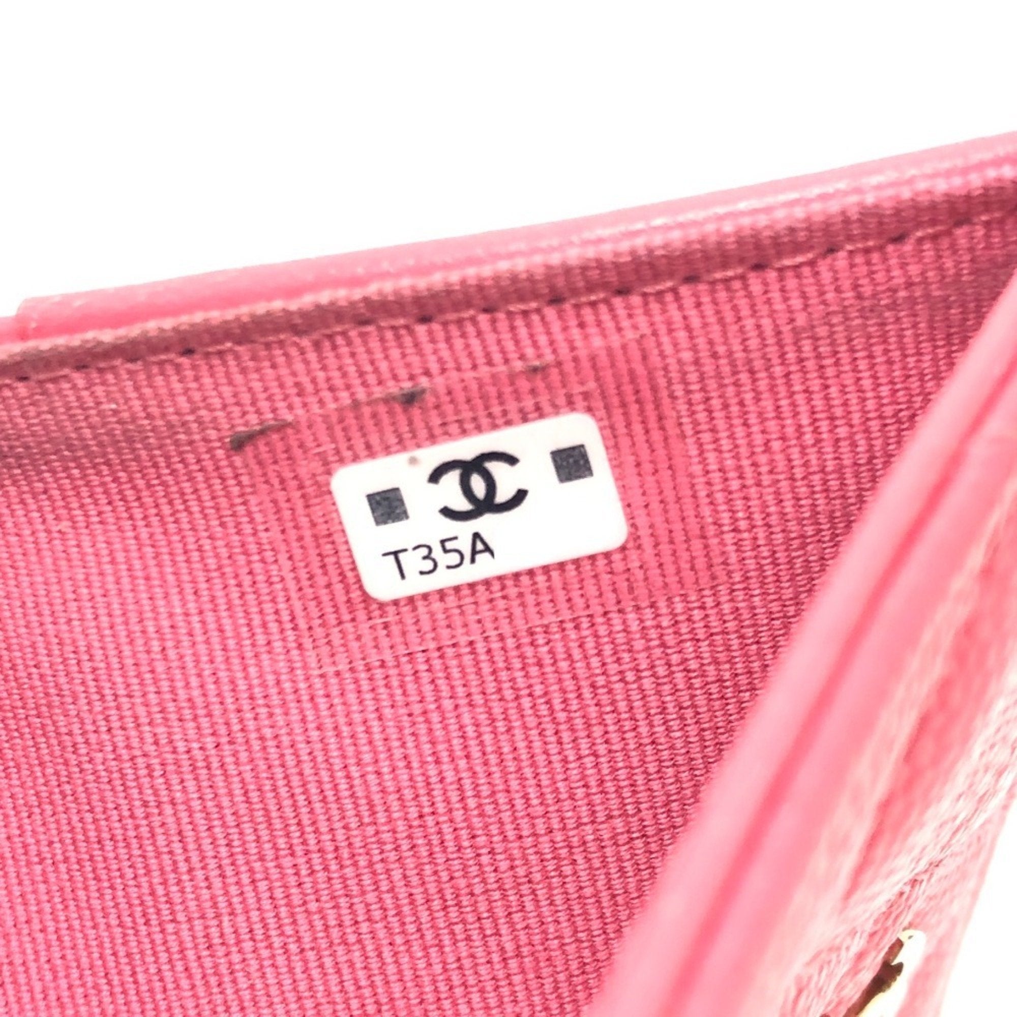 Chanel Pink Grained Calfskin Wallet (Bi-Fold)