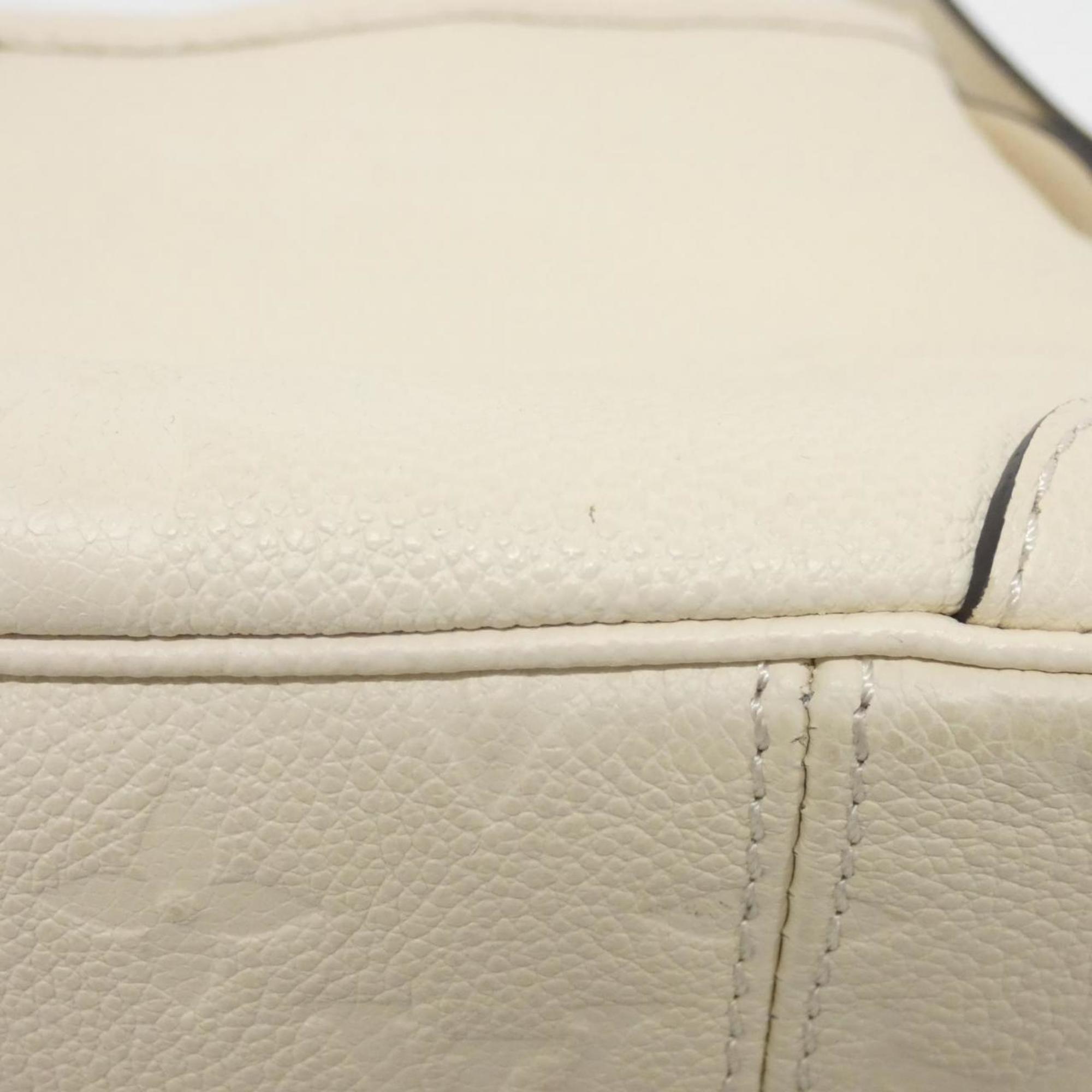 Louis Vuitton Cream Leather Handbag