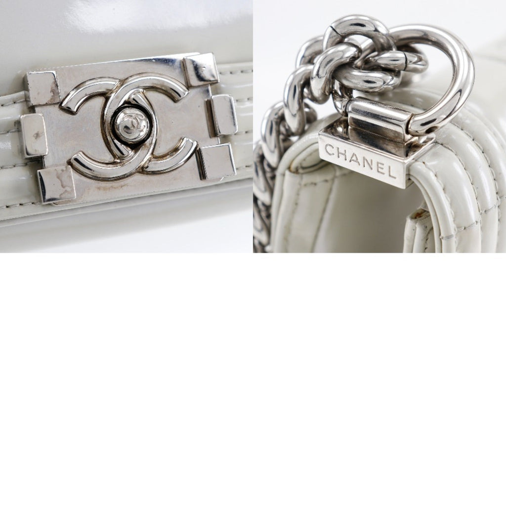 Chanel White Leather Shoulder Bag