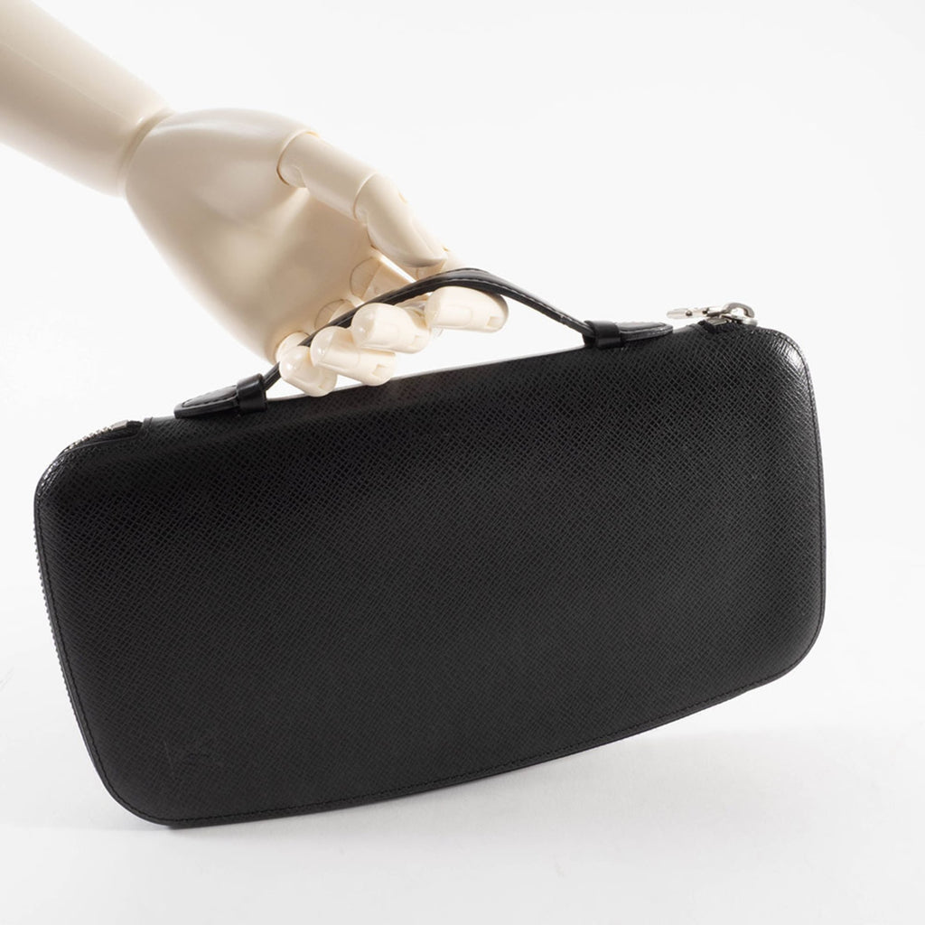 Louis Vuitton Black Taiga Leather Leather Long Bill Wallet