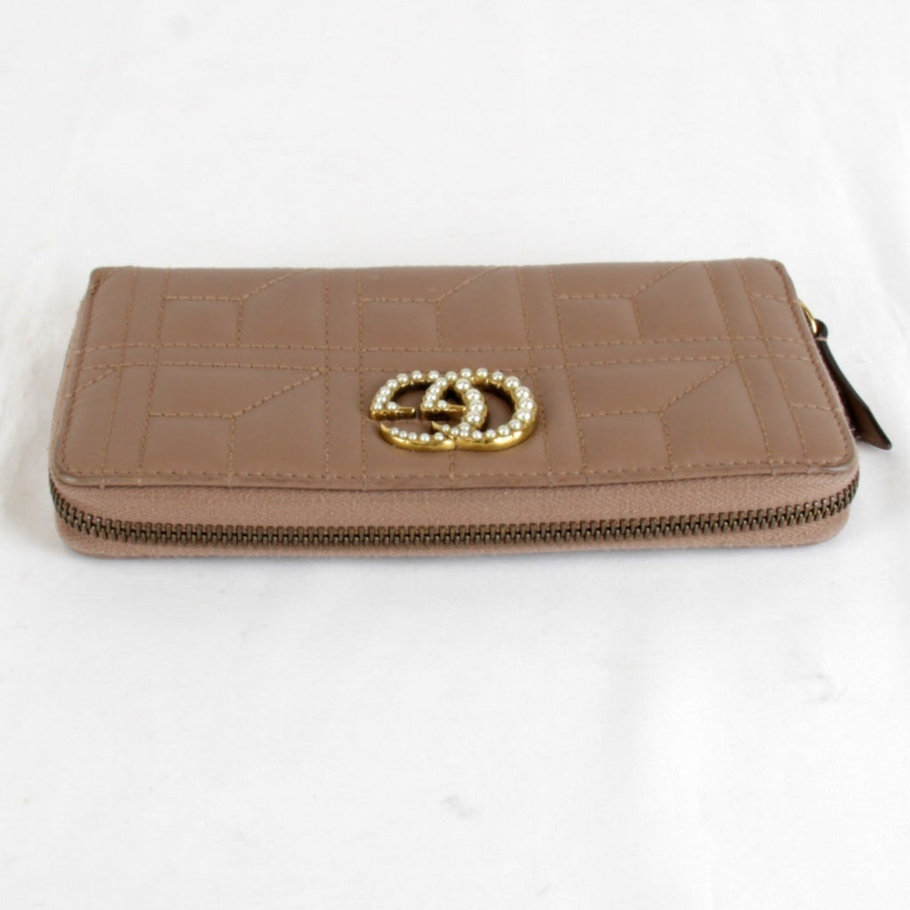Gucci Brown Leather Long Wallet (Bi-Fold) (Pre-Owned)