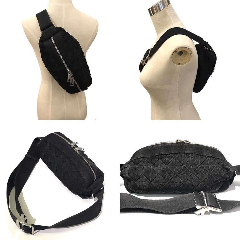 Bottega Veneta Black Intrecciato Sling Bag