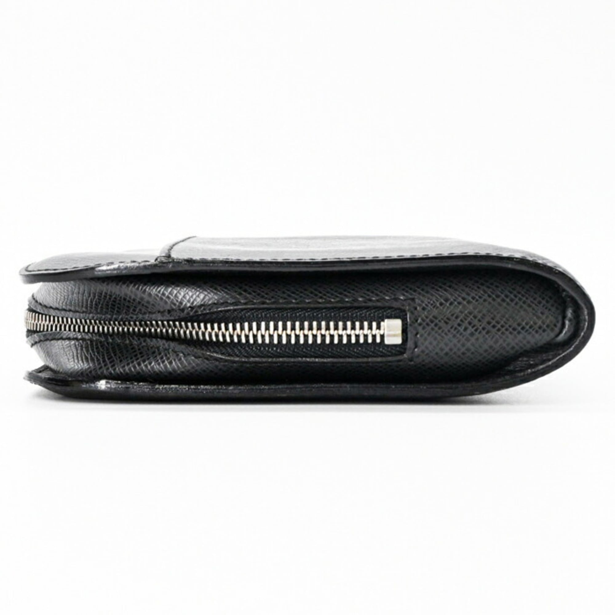 Louis Vuitton Ardoise Black Taiga Leather Clutch Bag