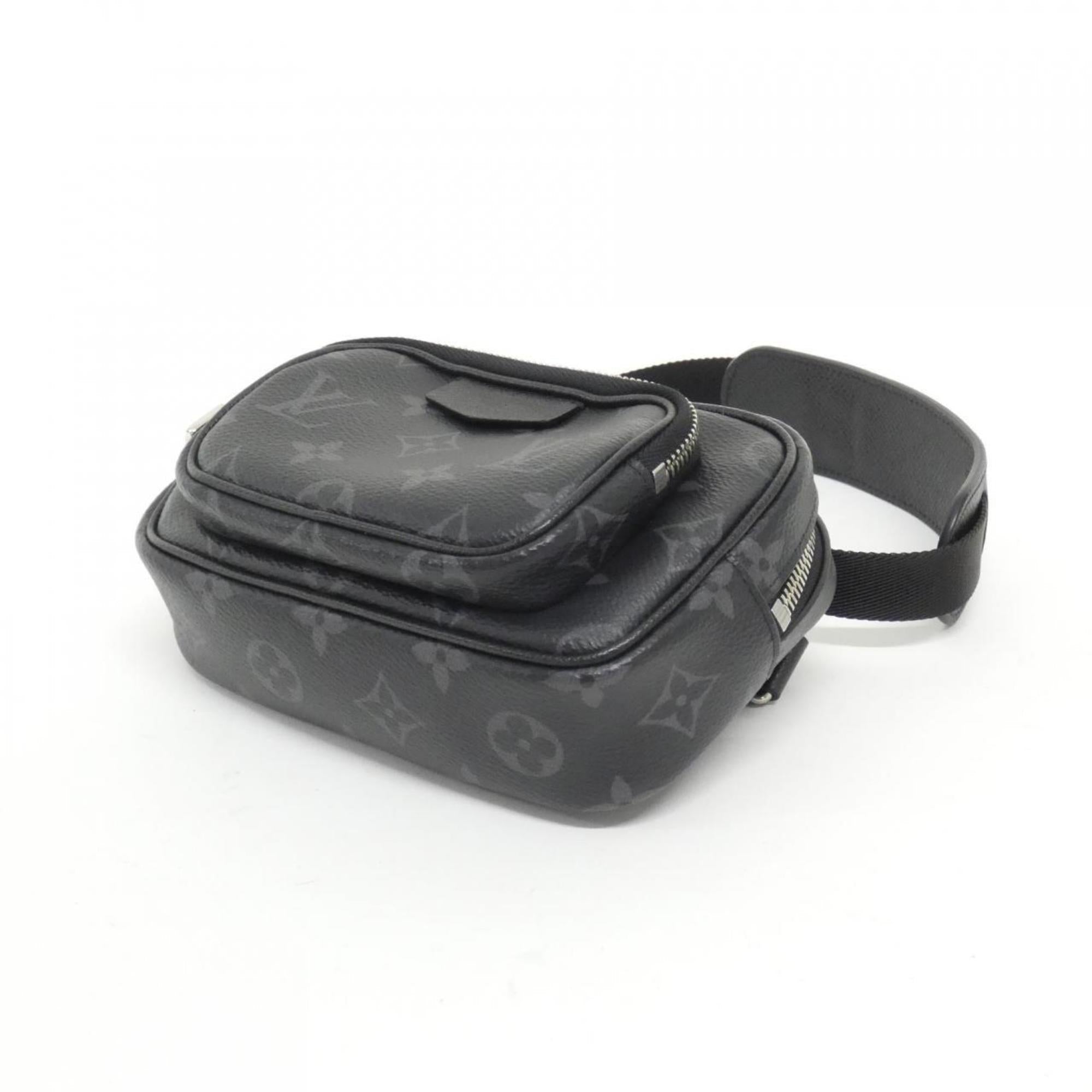 Louis Vuitton Black Coated Canvas Pochette Shoulder Bag