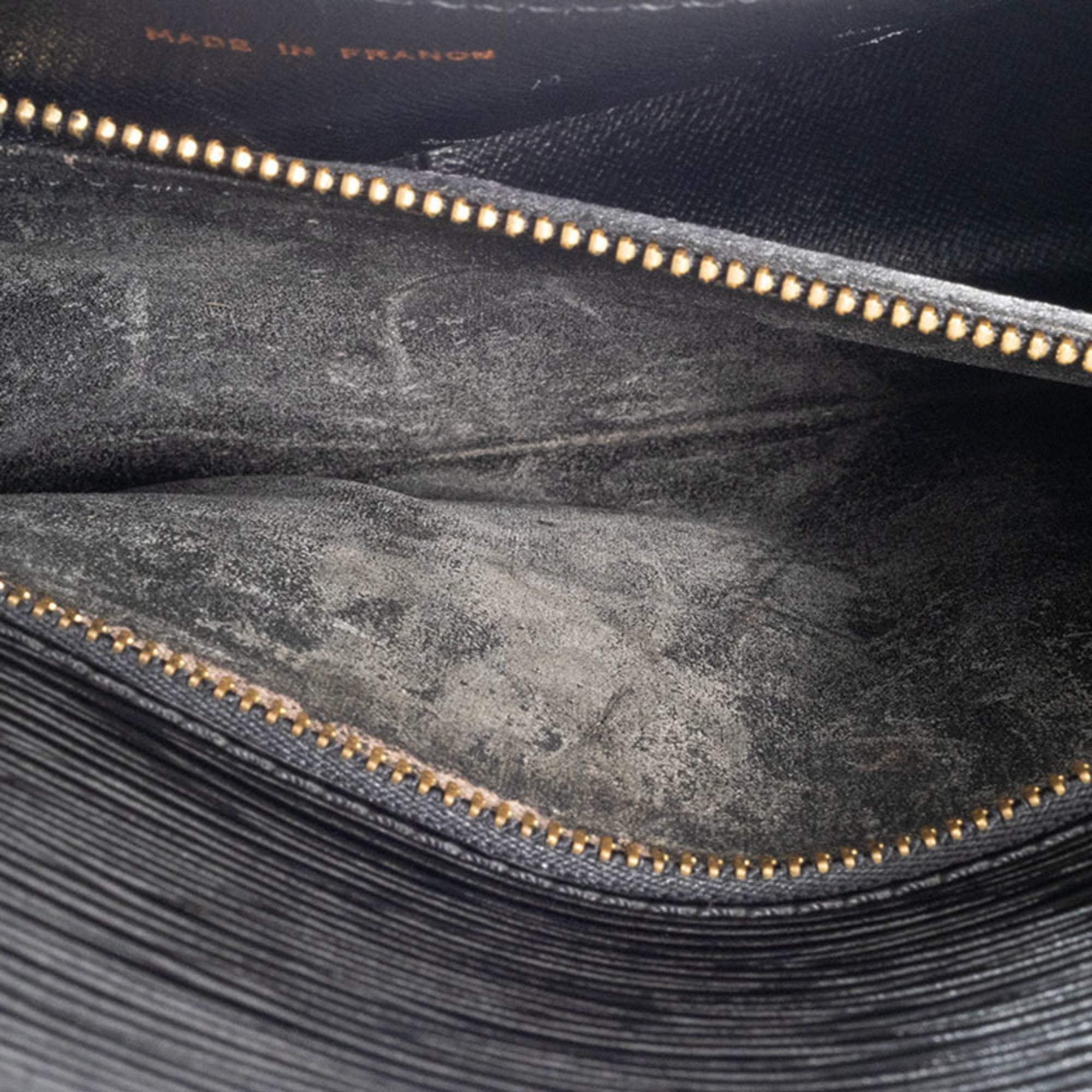 Louis Vuitton Black Epi Leather Shoulder Bag