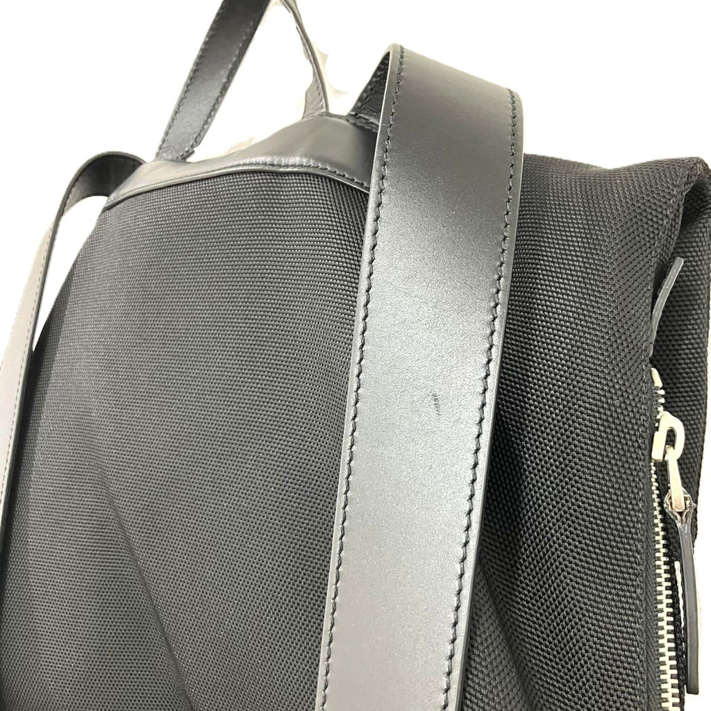 Gucci Black Canvas Backpack (Pre-Owned)