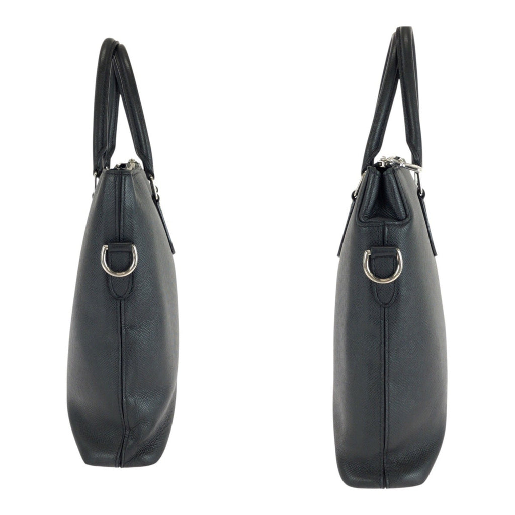 Louis Vuitton Black Taiga Leather Briefcase