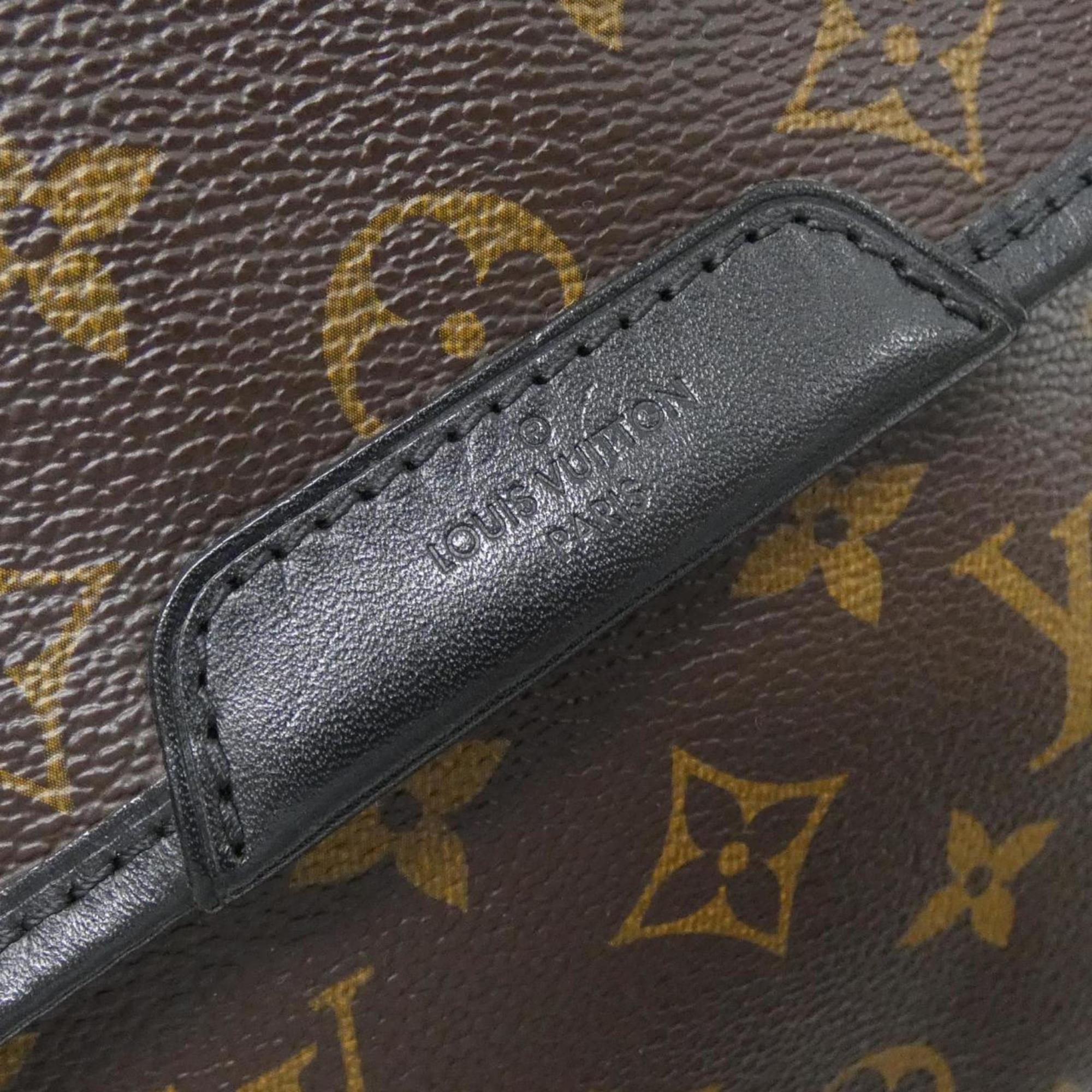 Louis Vuitton Marron Coated Canvas Shoulder Bag