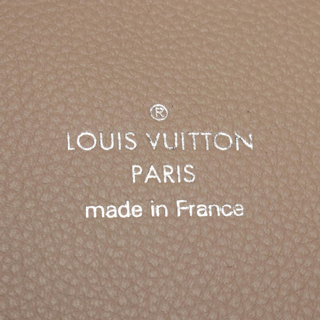 Louis Vuitton Beige Galle Mahina Leather Leather Handbag