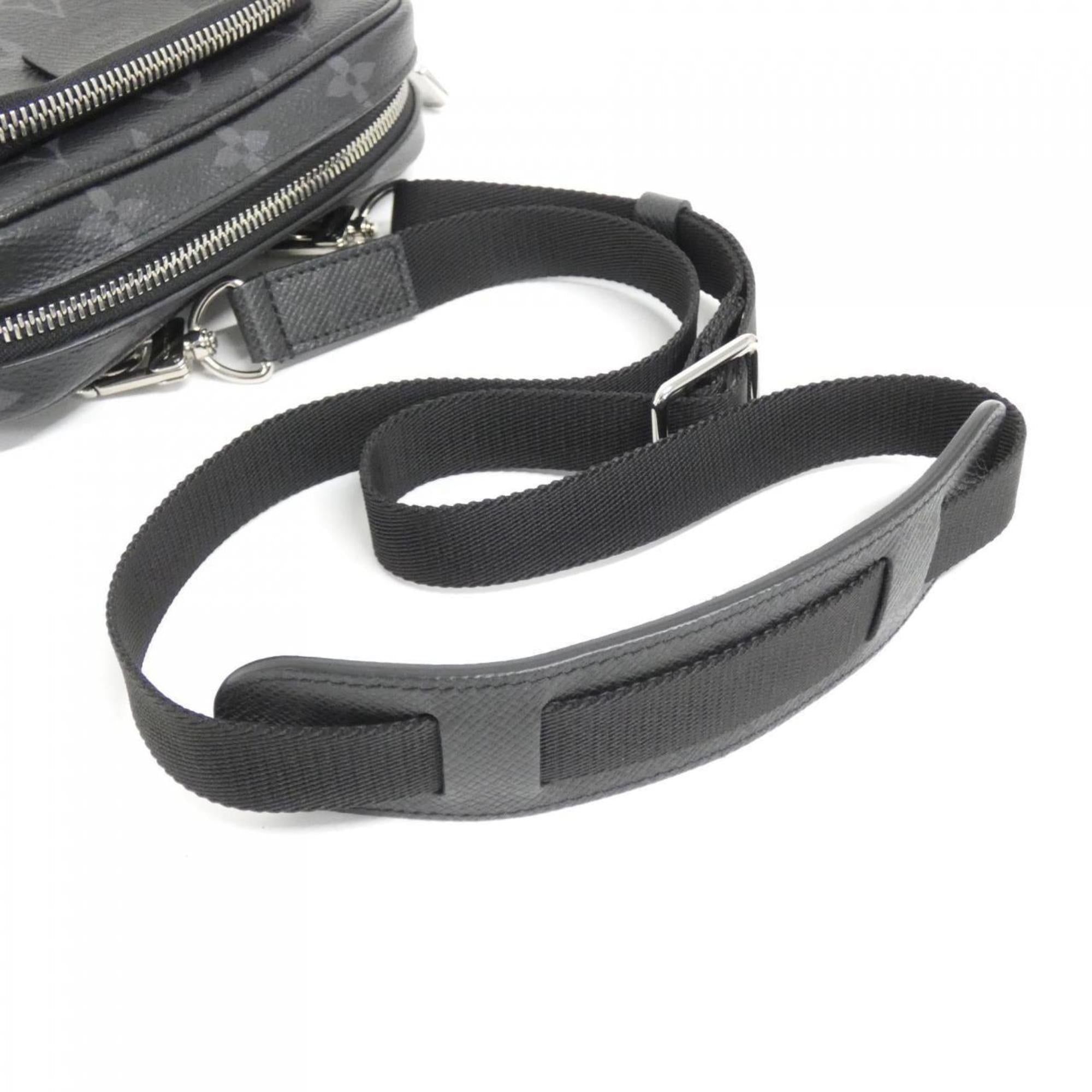 Louis Vuitton Black Coated Canvas Pochette Shoulder Bag