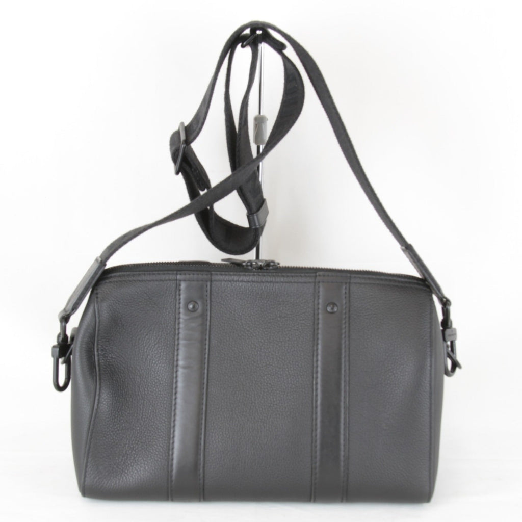 Louis Vuitton Black Leather Shoulder Bag