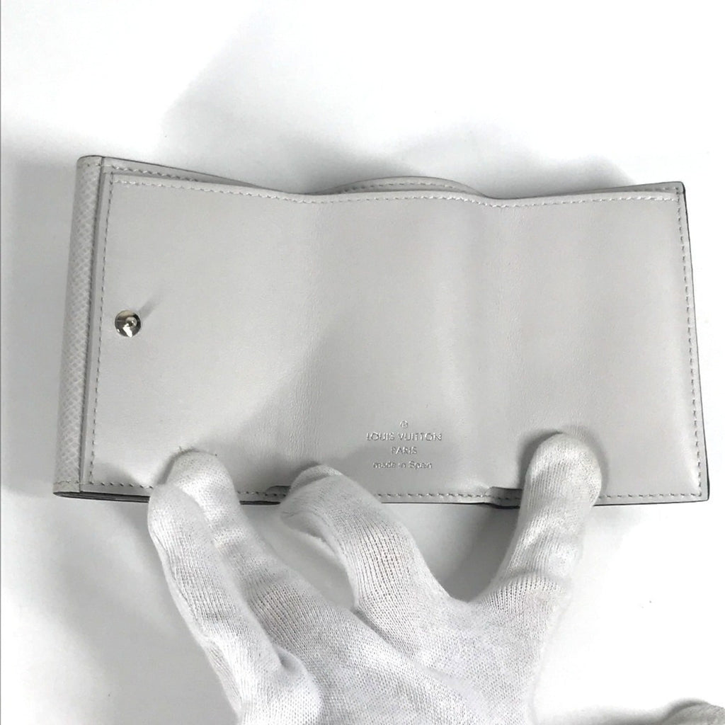Louis Vuitton Taigarama Blanc White Taigarama Wallet (Tri-Fold)