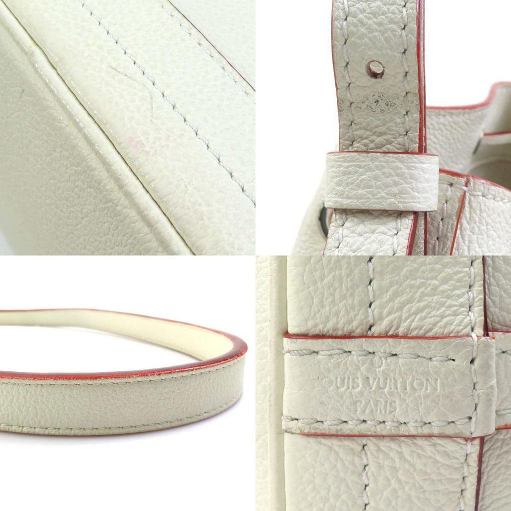 Louis Vuitton Off-White Leather Shoulder Bag