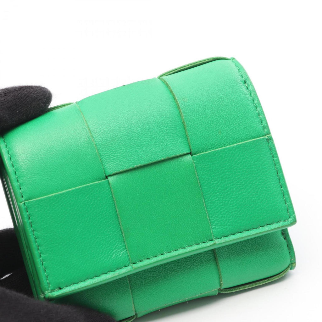 Bottega Veneta Green Leather Wallet (Tri-Fold)