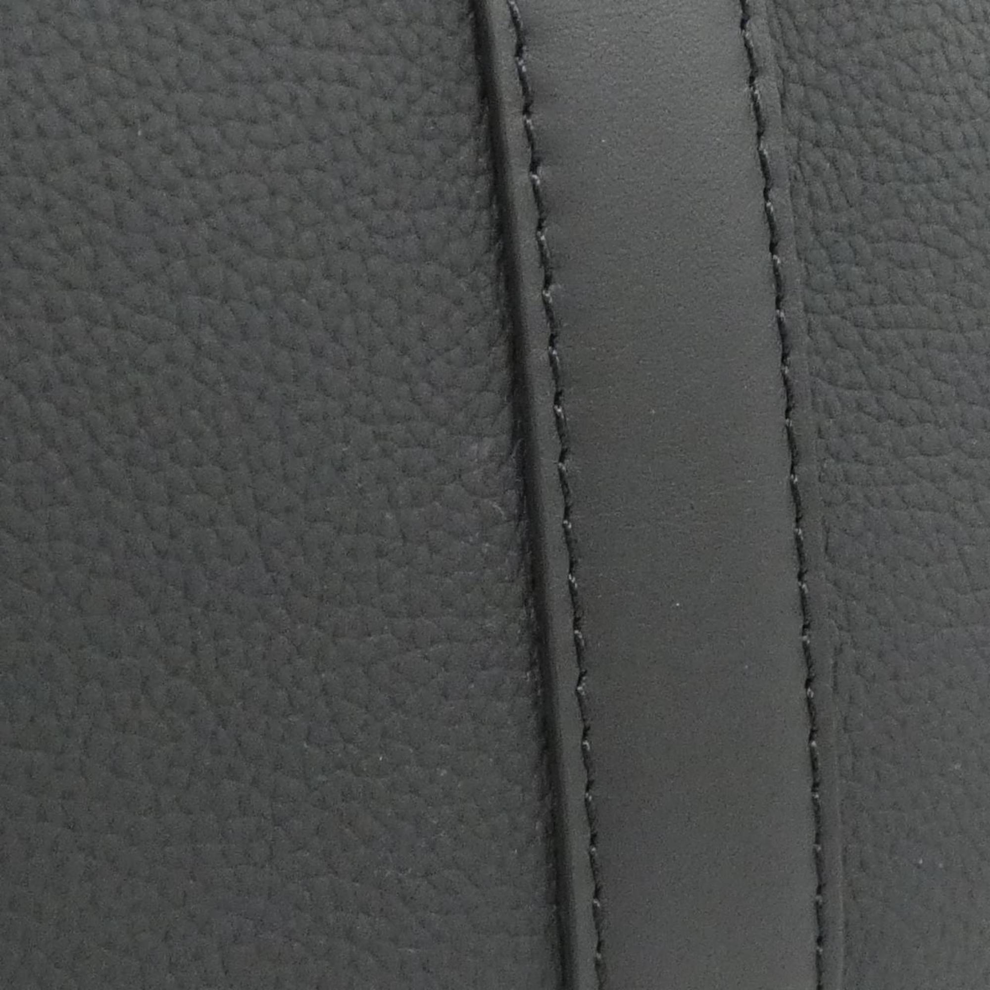 Louis Vuitton Black Leather Shoulder Bag