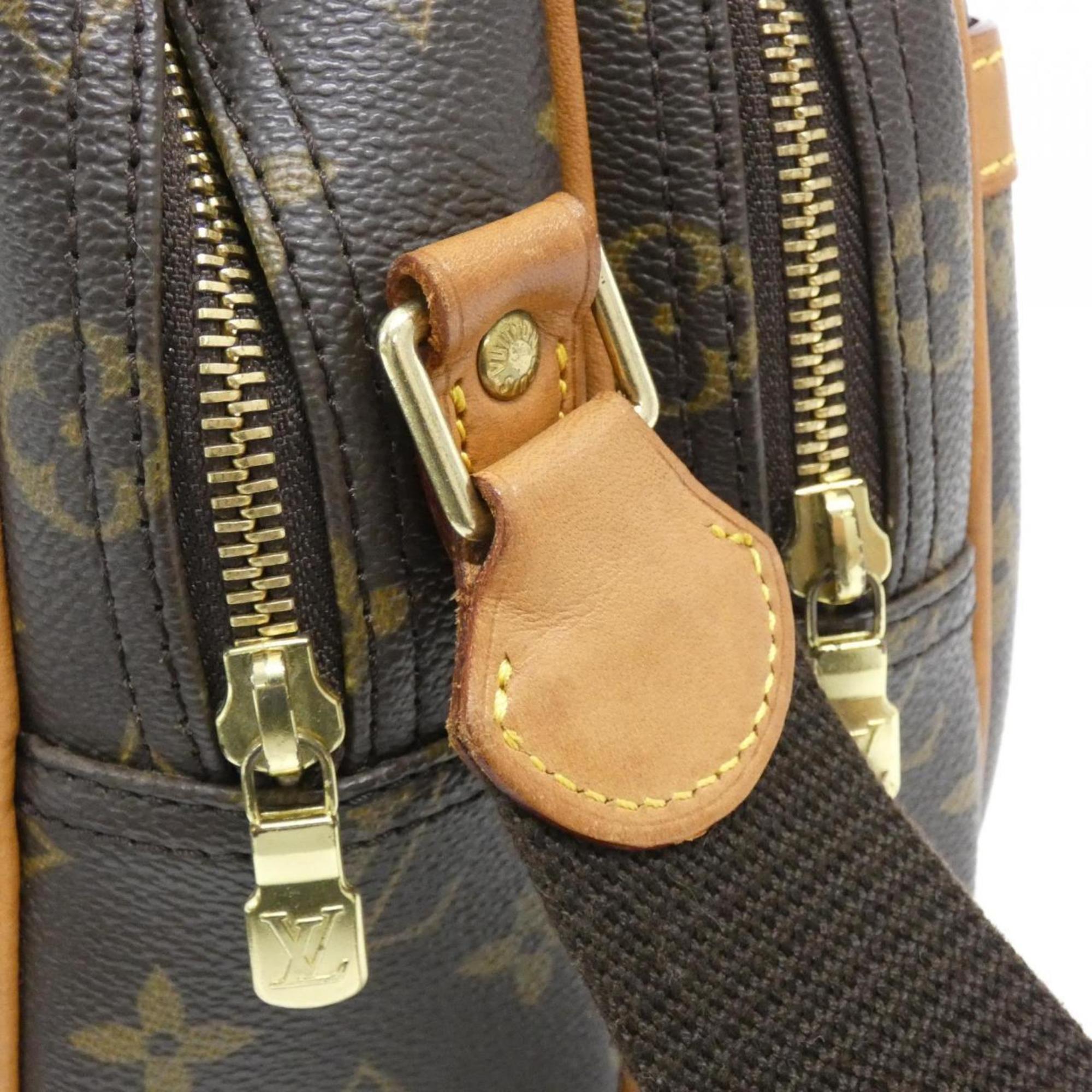 Louis Vuitton Marron Coated Canvas Shoulder Bag