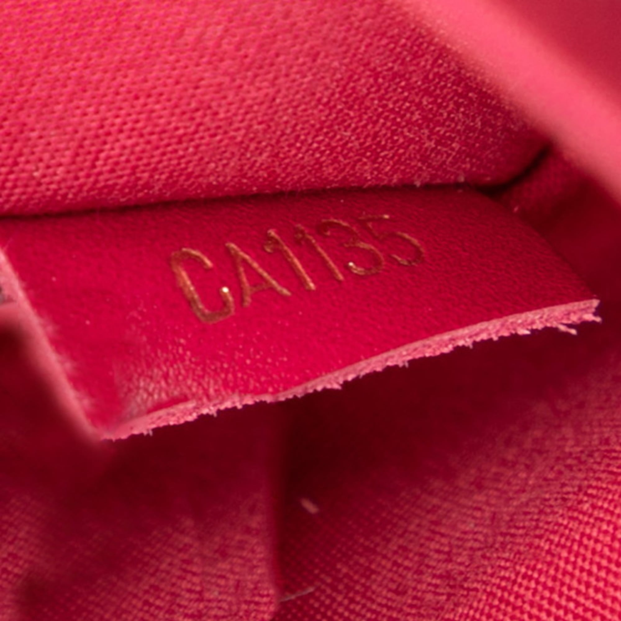 Louis Vuitton Indian Rose Monogram Red Color Patent Leather Monogram Vernis Handbag Shoulder Bag